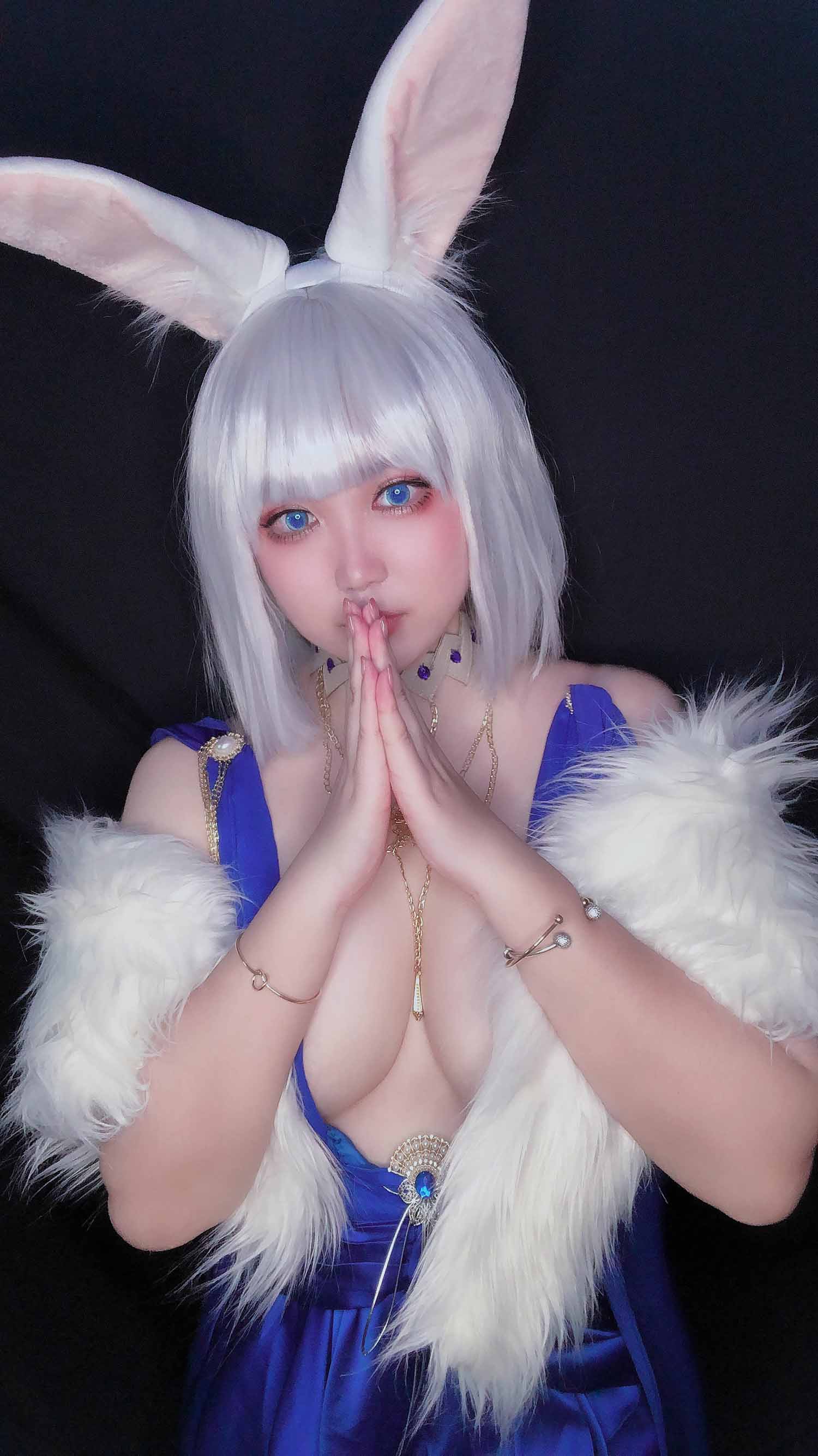 [4套] 椒尼佐仁 写真合集[持续更新][百度网盘下载]