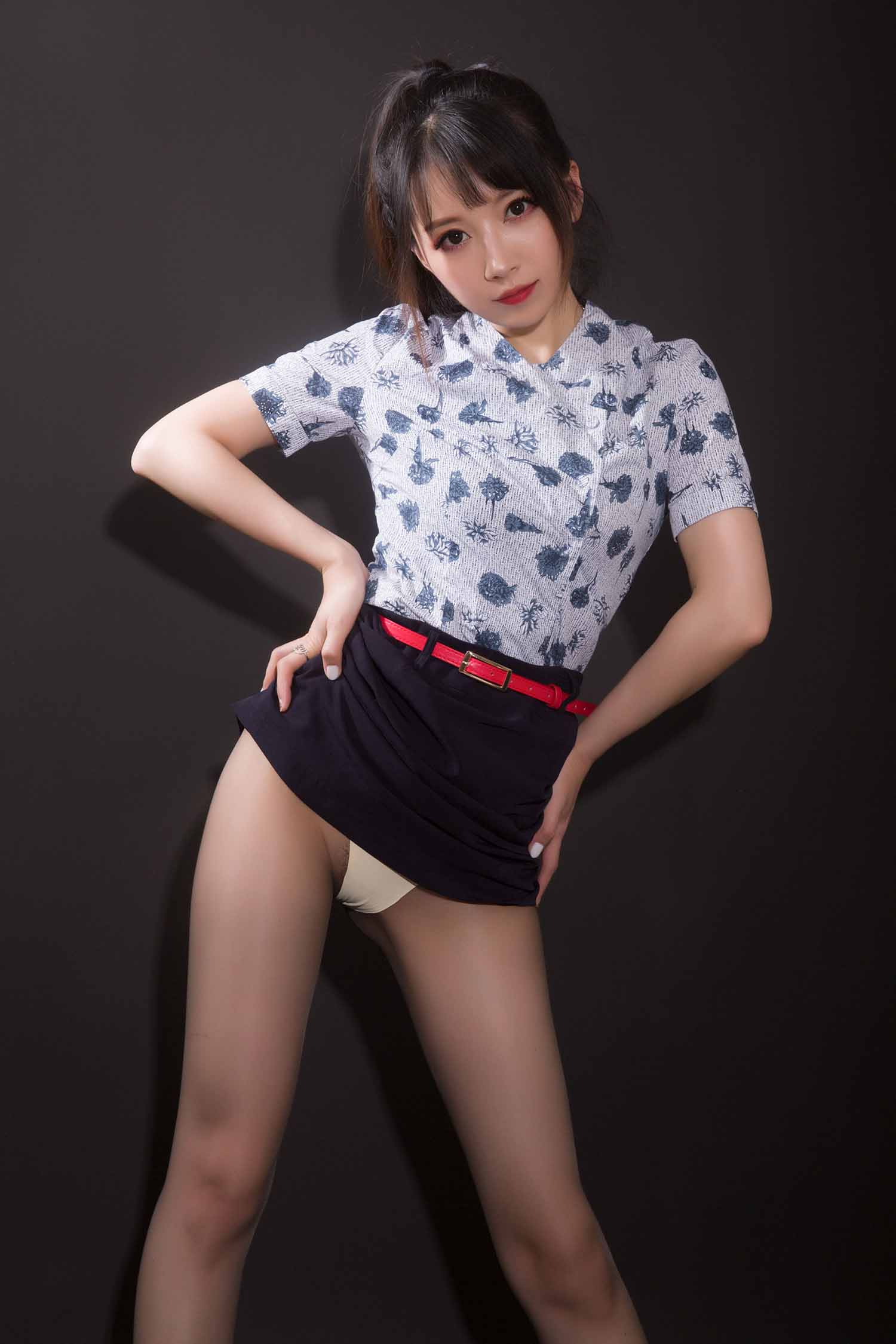 [38套] 小女巫露娜 写真合集[持续更新][百度网盘下载]