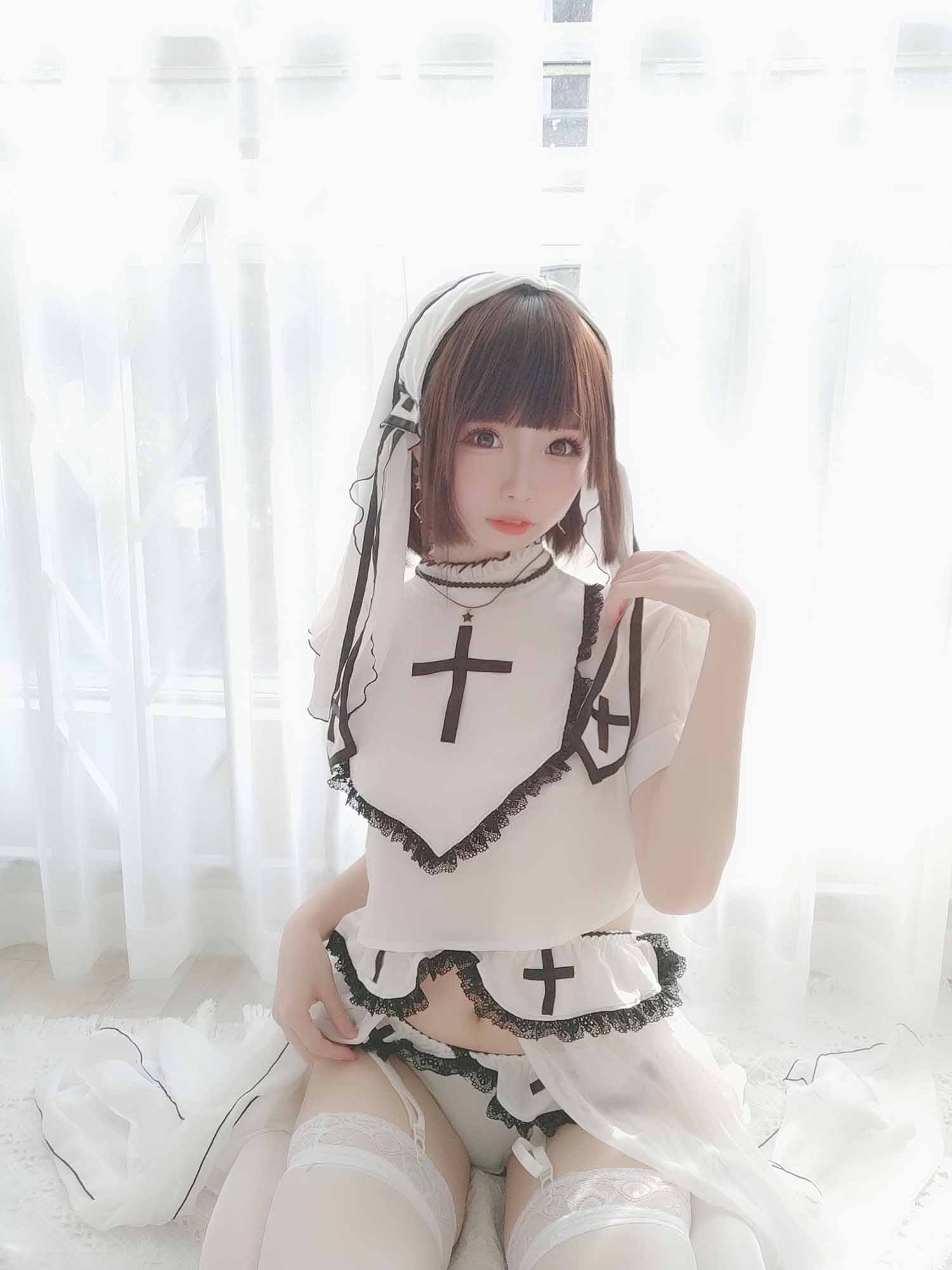 [11套] 十万珍吱伏特 写真合集[持续更新][百度网盘下载]