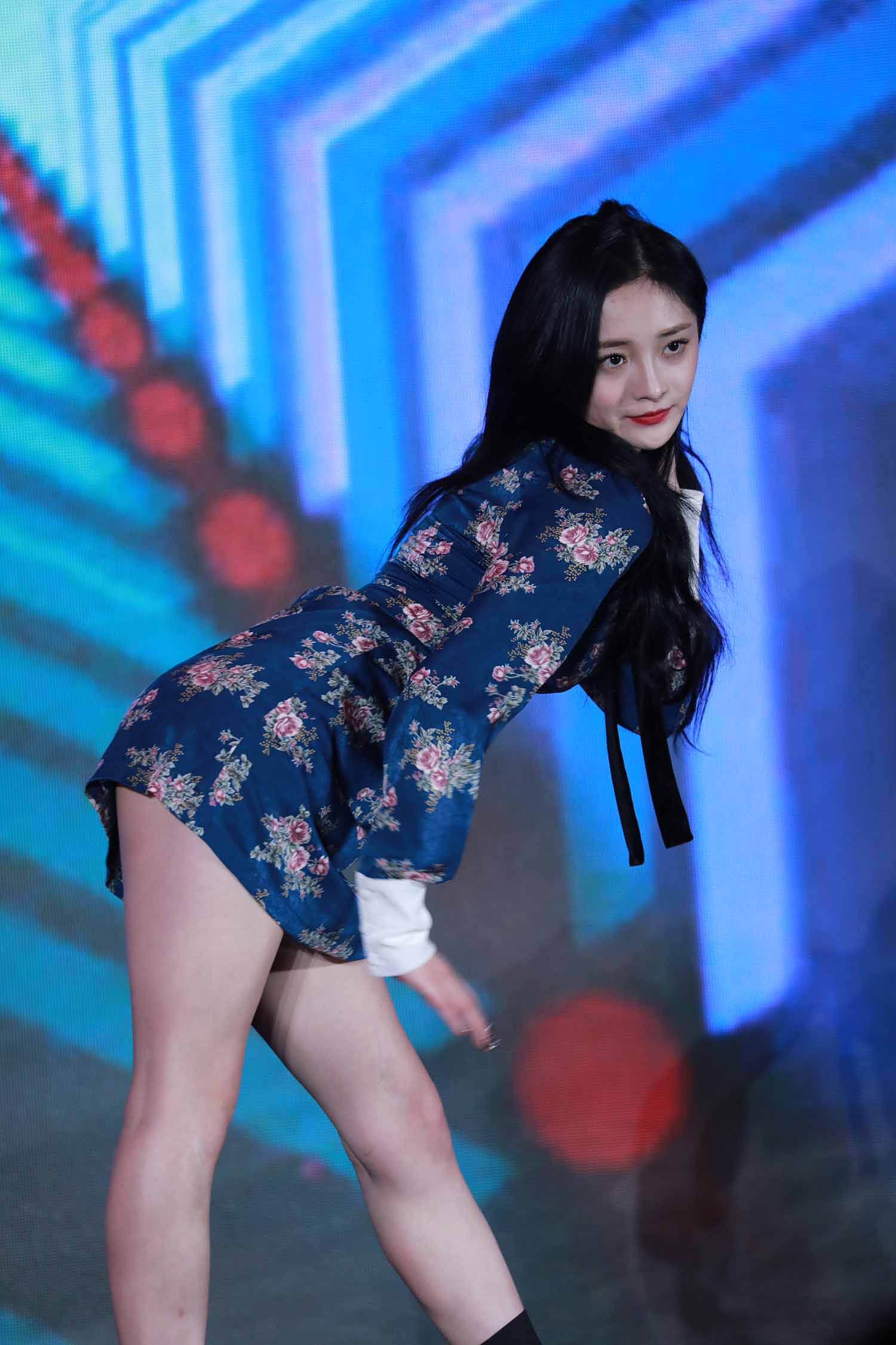 周洁琼明星生图高清写真合集[百度网盘下载]