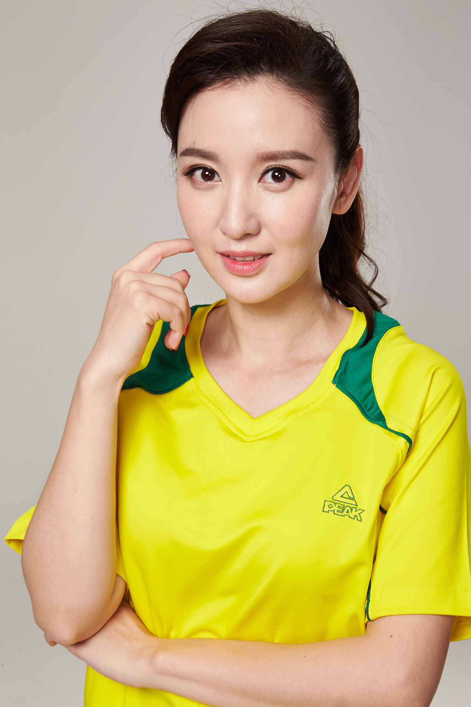 张萌明星生图高清写真合集[百度网盘下载]