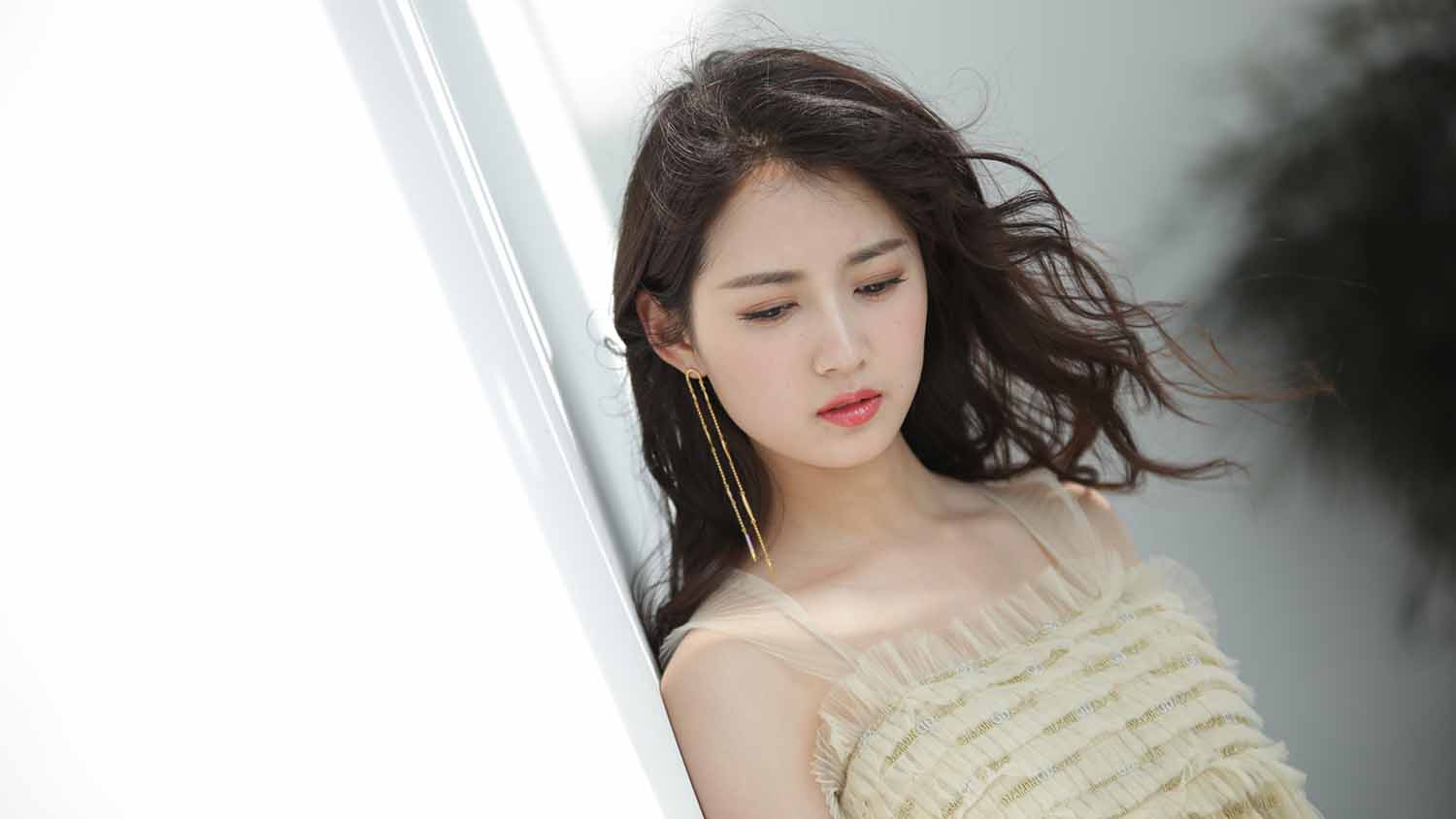 陈钰琪明星生图高清写真合集[百度网盘下载]