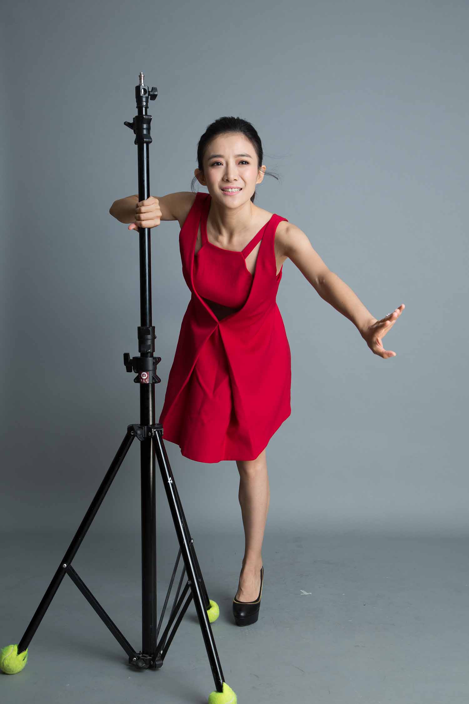 蔡紫明星生图高清写真合集[百度网盘下载]