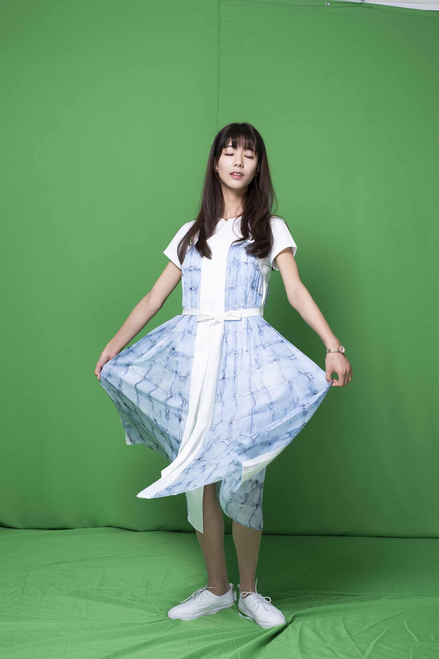 辛瑞琪明星生图高清写真合集[百度网盘下载]