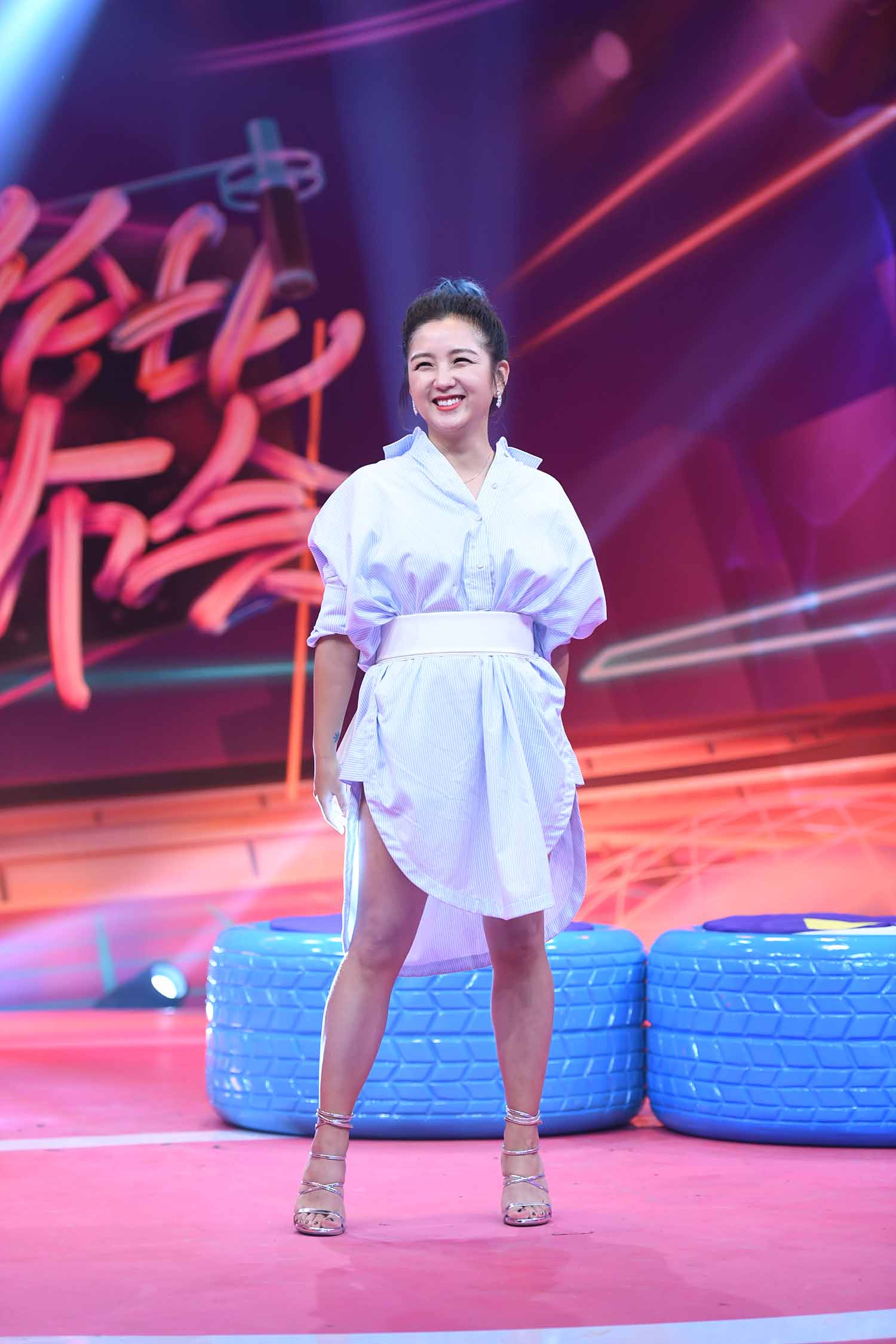 何洁明星生图高清写真合集[百度网盘下载]