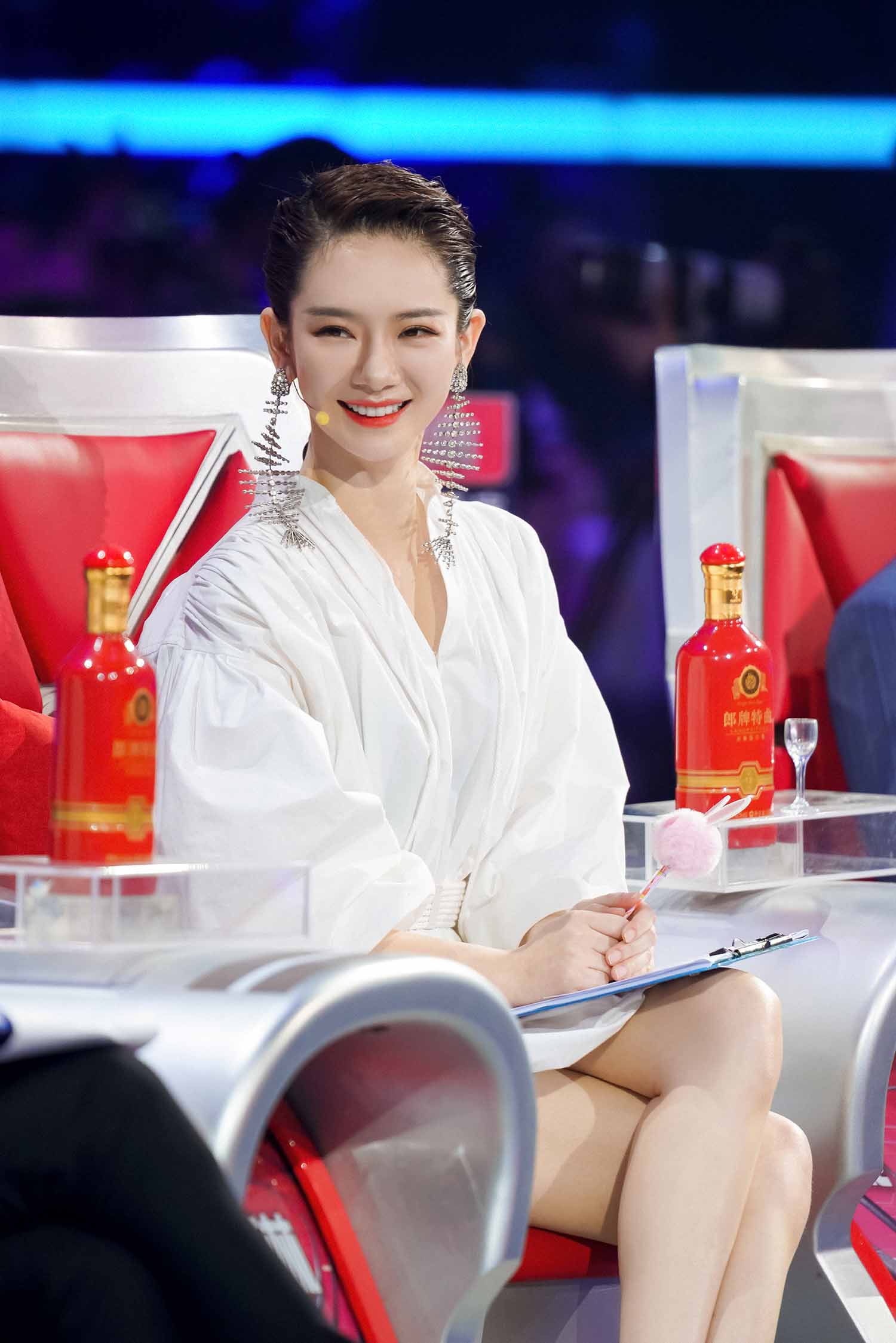 戚薇明星生图高清写真合集[百度网盘下载]