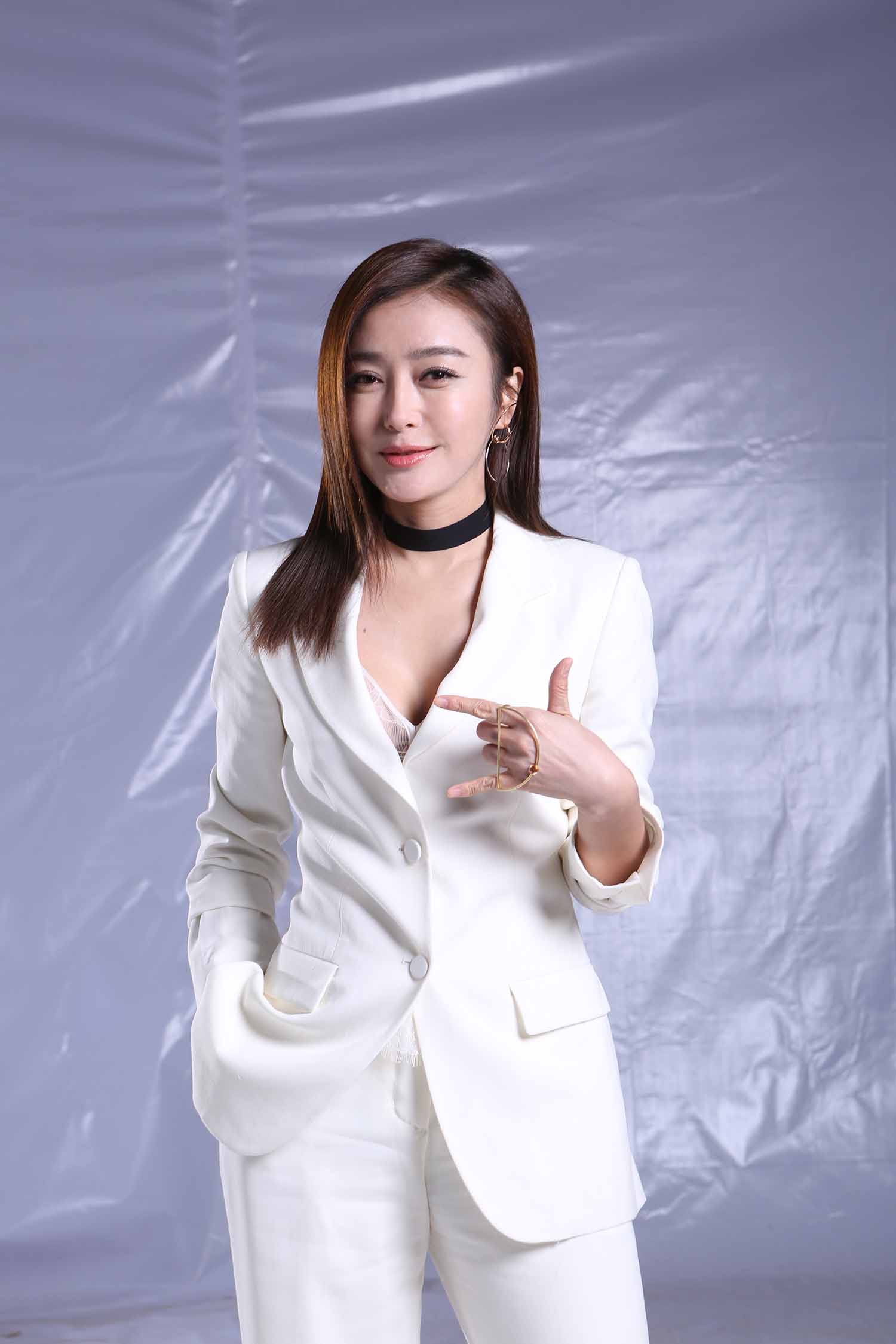 秦岚明星生图高清写真合集[百度网盘下载]