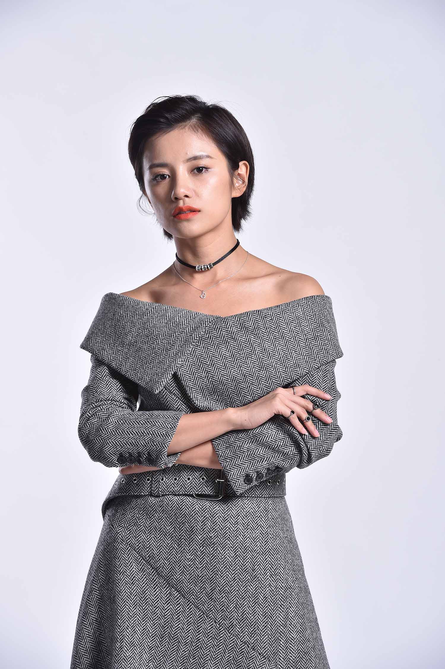 伊一明星生图高清写真合集[百度网盘下载]