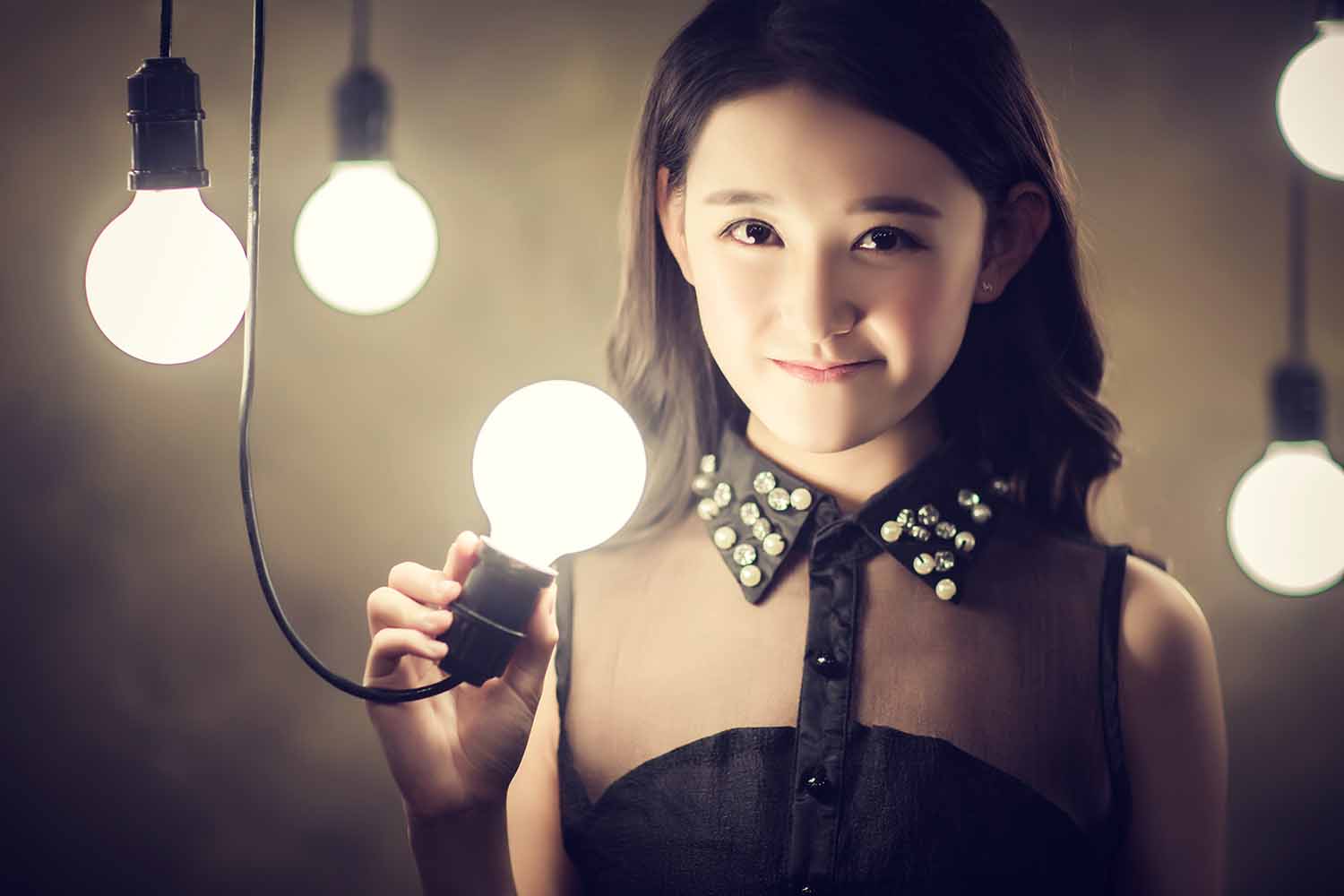 蒋依依+蒋德利娜明星生图高清写真合集[百度网盘下载]