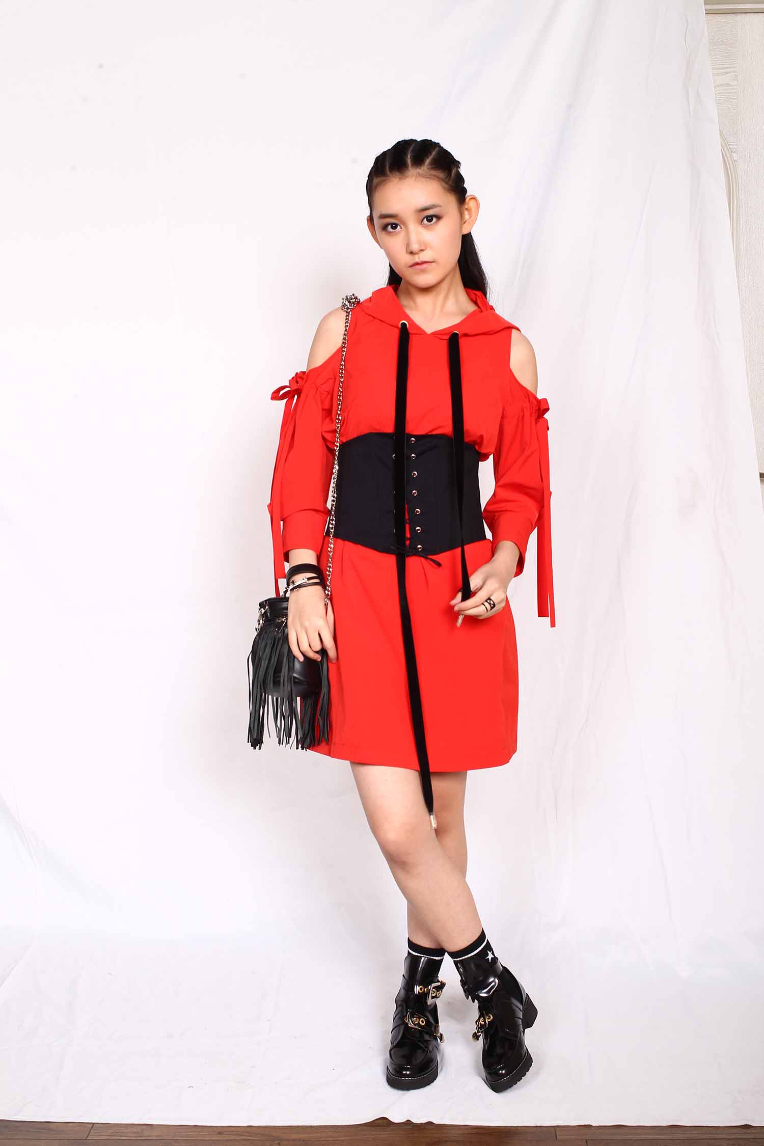 蒋依依+蒋德利娜明星生图高清写真合集[百度网盘下载]