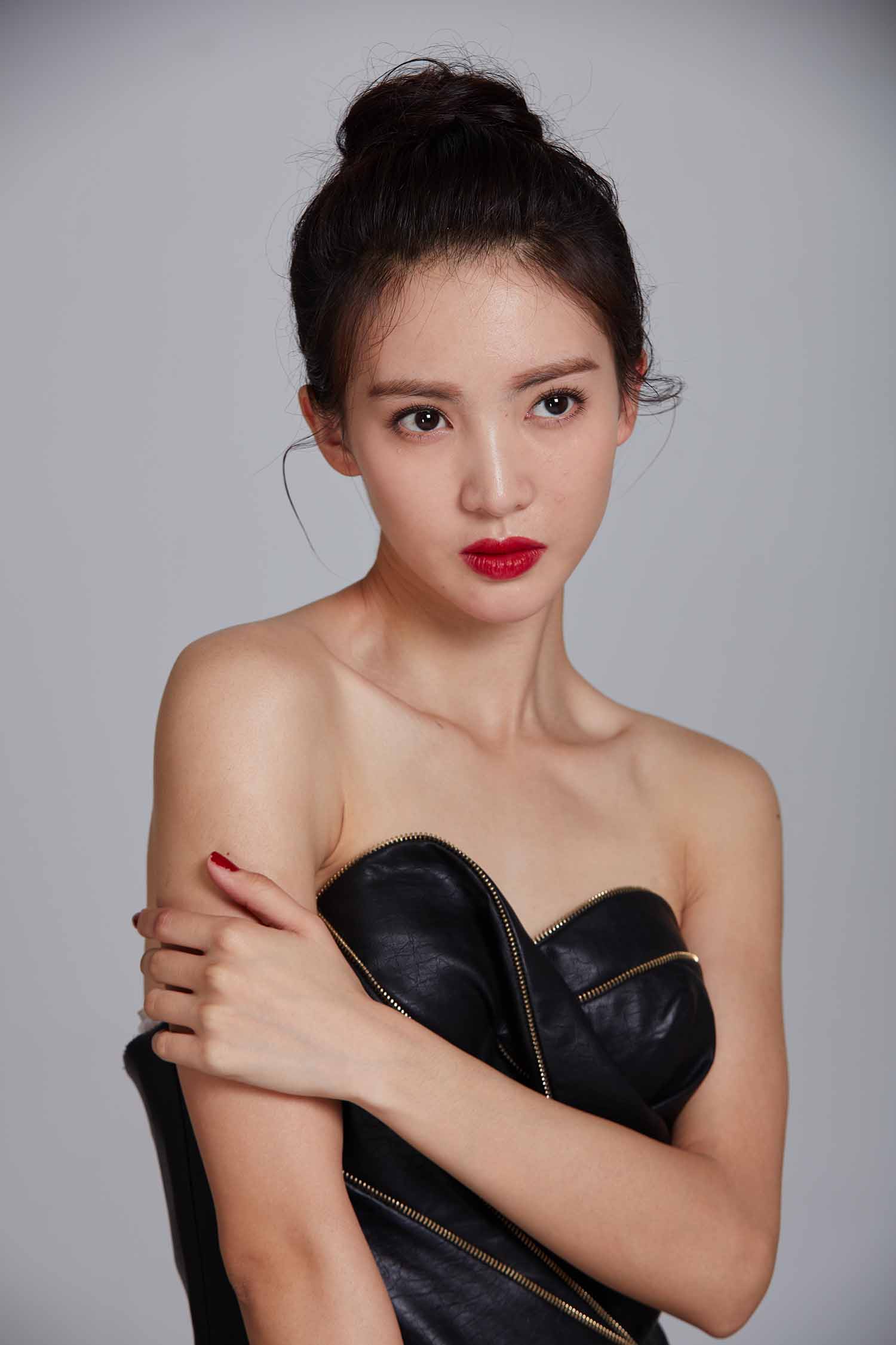 金晨明星生图高清写真合集[百度网盘下载]