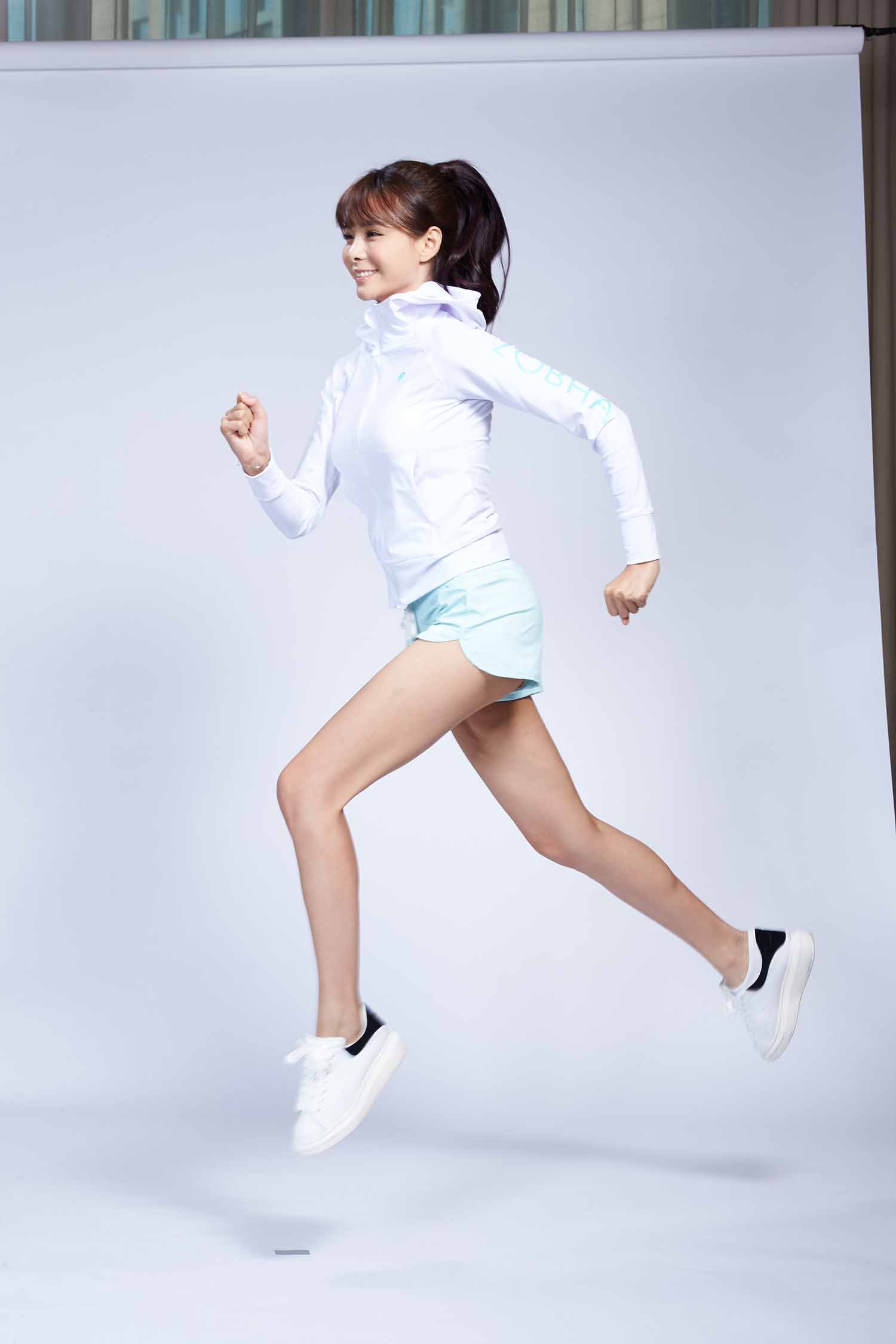 沈梦辰明星生图高清写真合集[百度网盘下载]