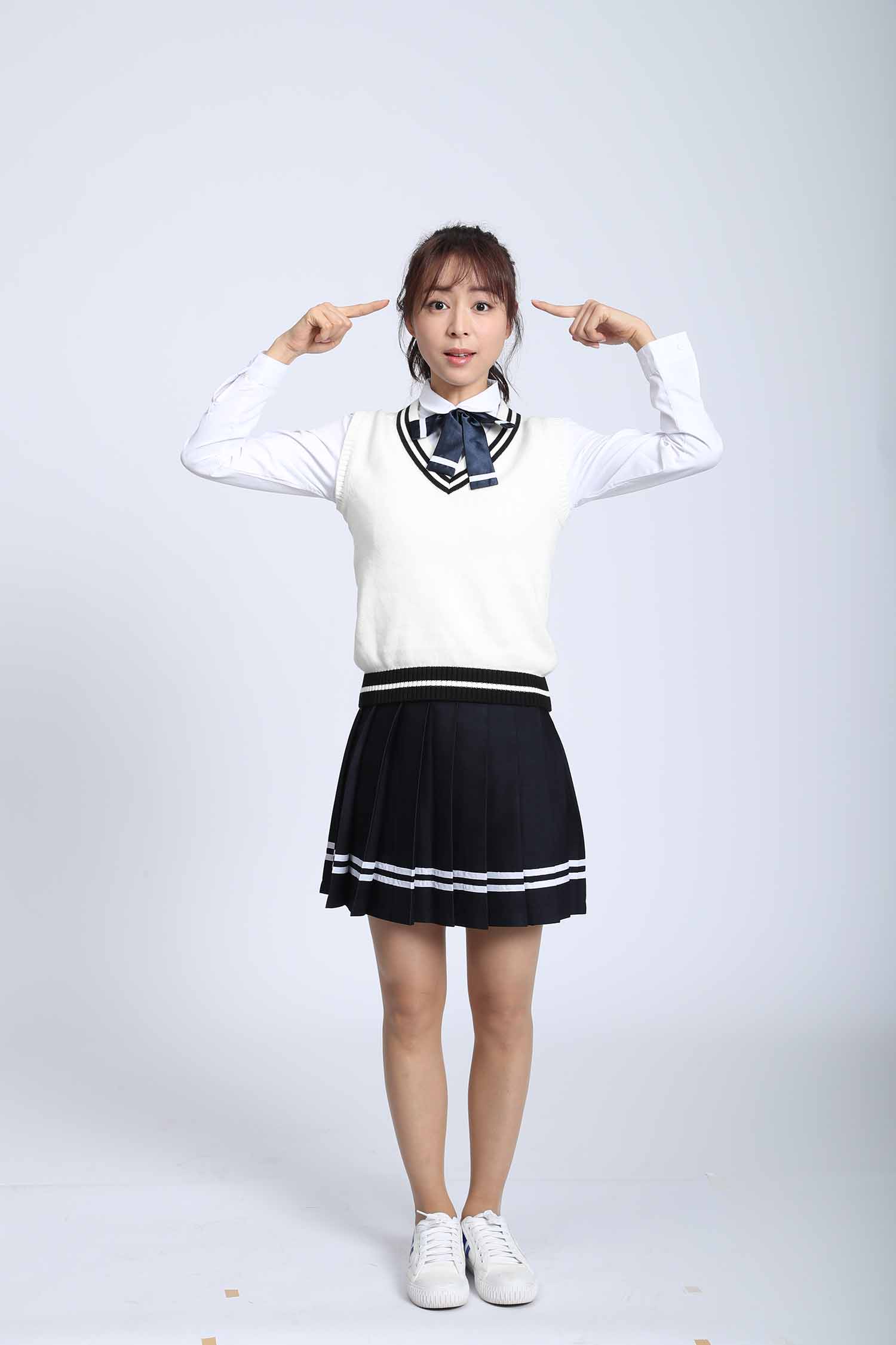 张静初明星生图高清写真合集[百度网盘下载]