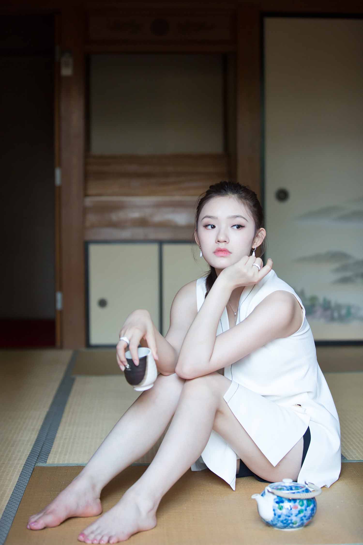 林允明星生图高清写真合集[百度网盘下载]