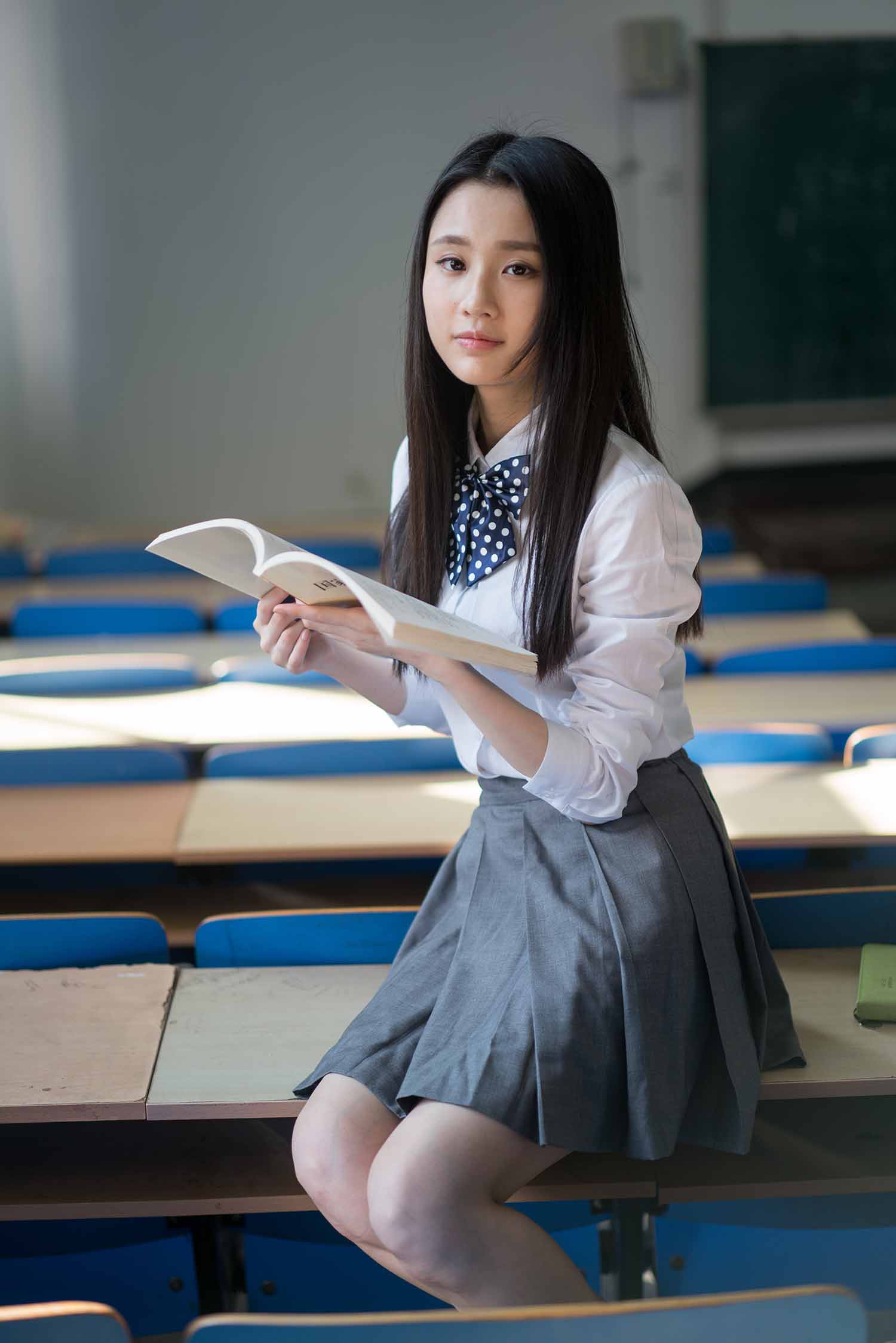 张慧雯明星生图高清写真合集[百度网盘下载]