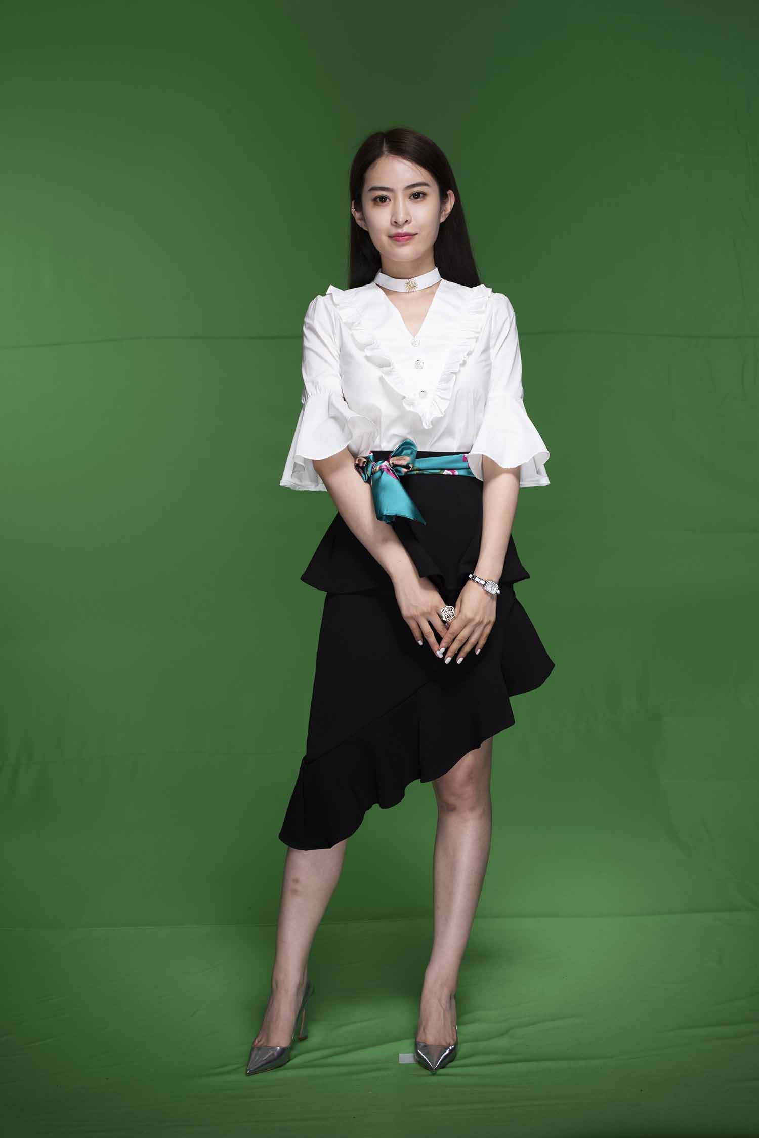 王若雪明星生图高清写真合集[百度网盘下载]