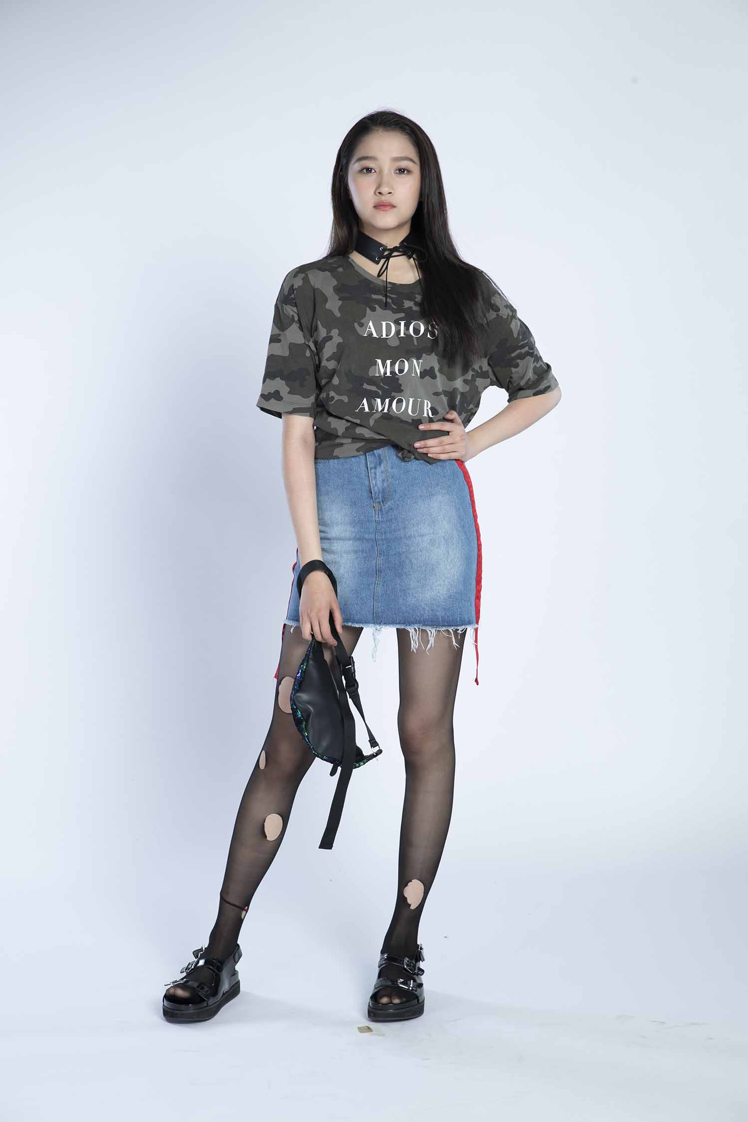 关晓彤明星生图高清写真合集[百度网盘下载]