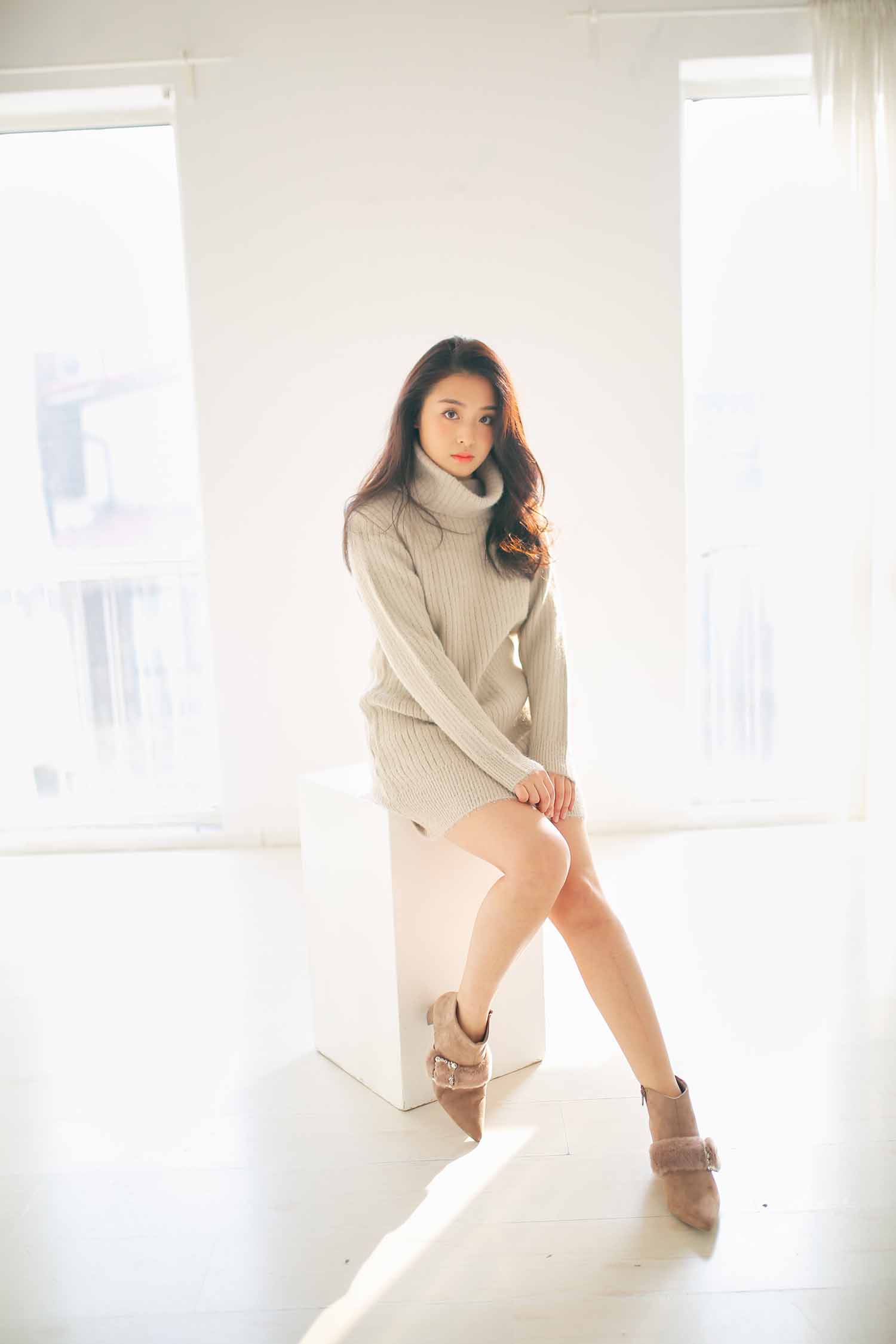 张含韵明星生图高清写真合集[百度网盘下载]