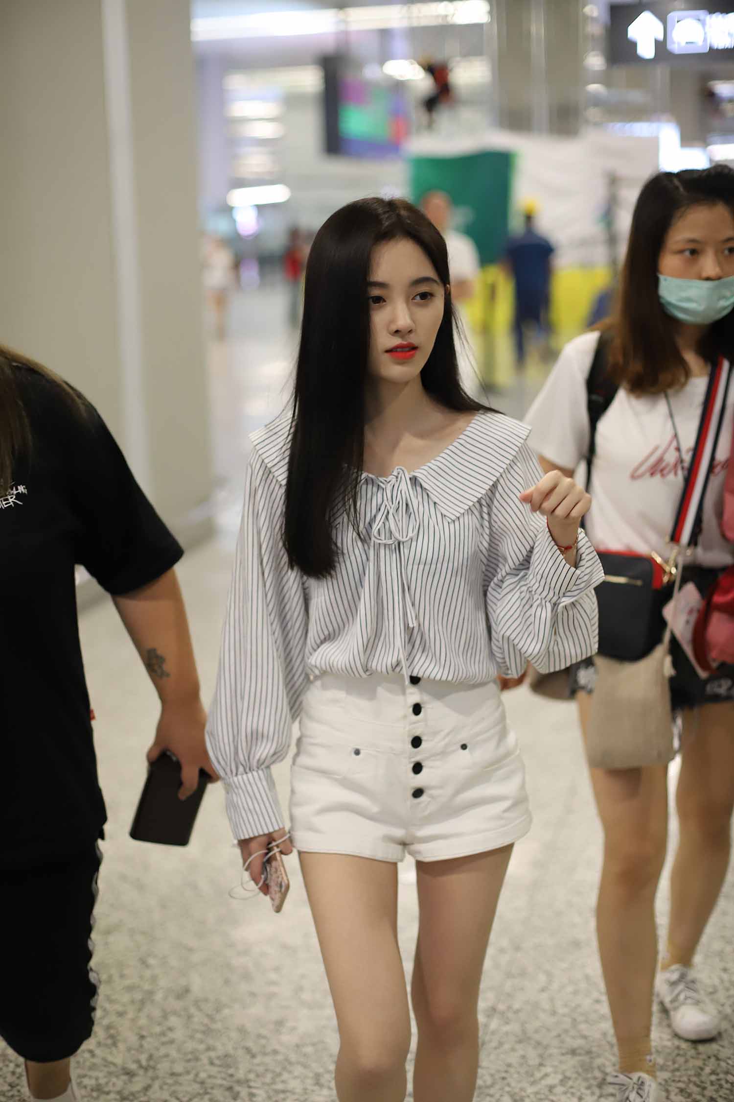 鞠婧祎明星生图高清写真合集[百度网盘下载]