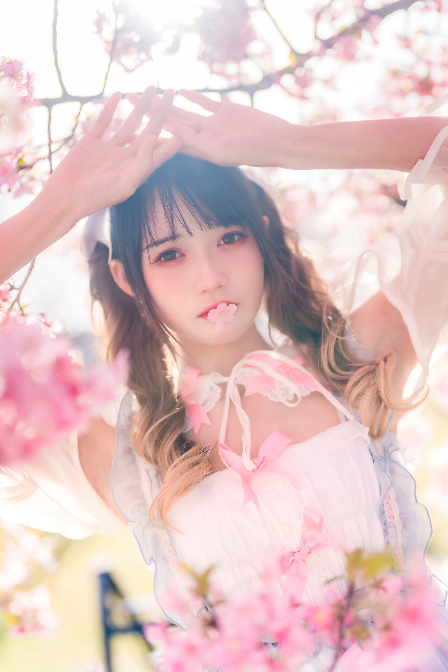 [154套] 兔子Zzz不吃胡萝卜 写真合集[持续更新][百度网盘下载]