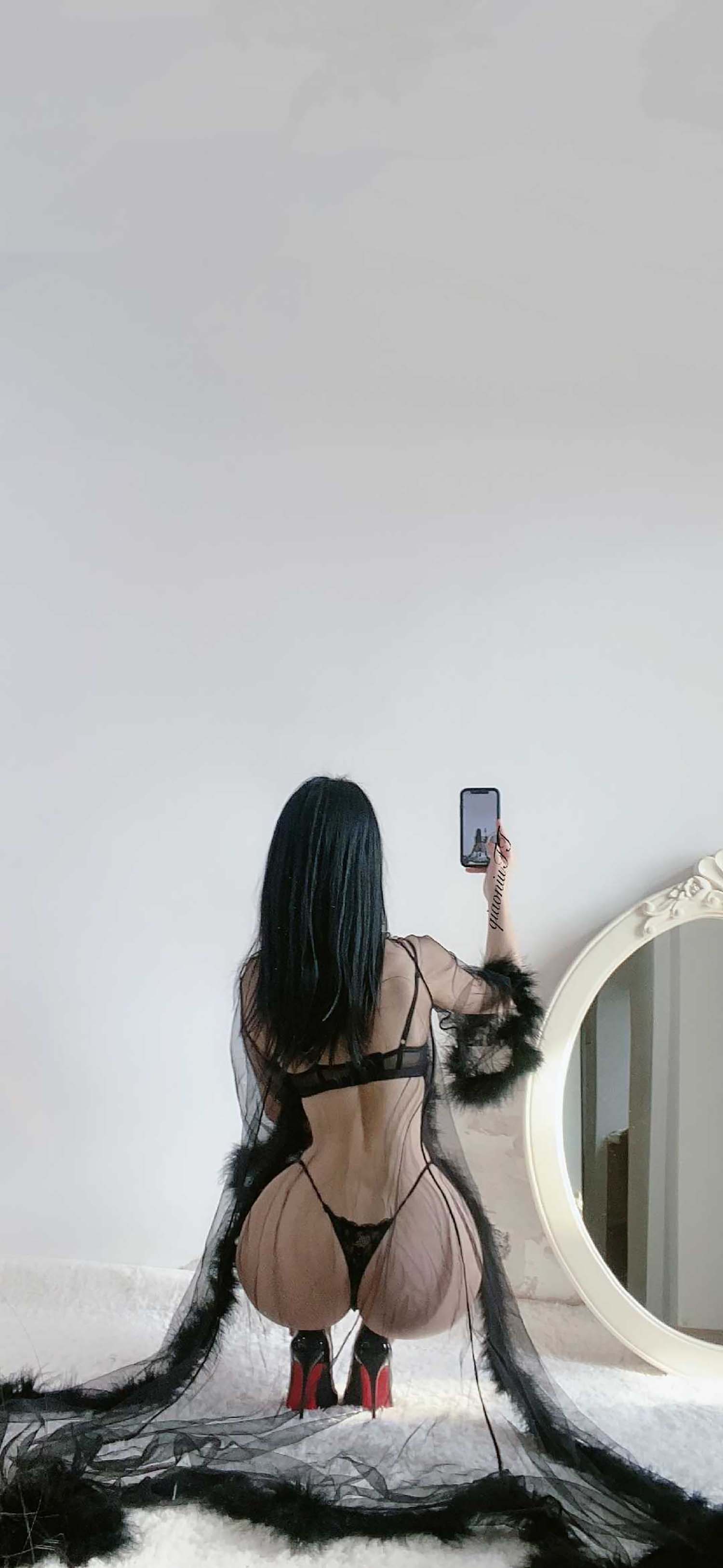 [微密圈] 俏妞qiaoniuTT[百度网盘下载]