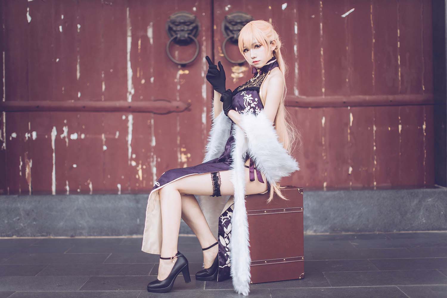 衣衣 NO.001 少女前线紫雨心 [14P-25MB]