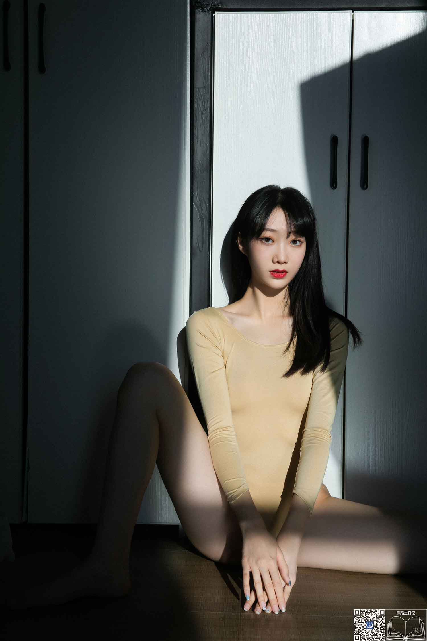 [舞蹈生日记]102-GALLI嘉丽-鱼子酱[百度网盘下载]