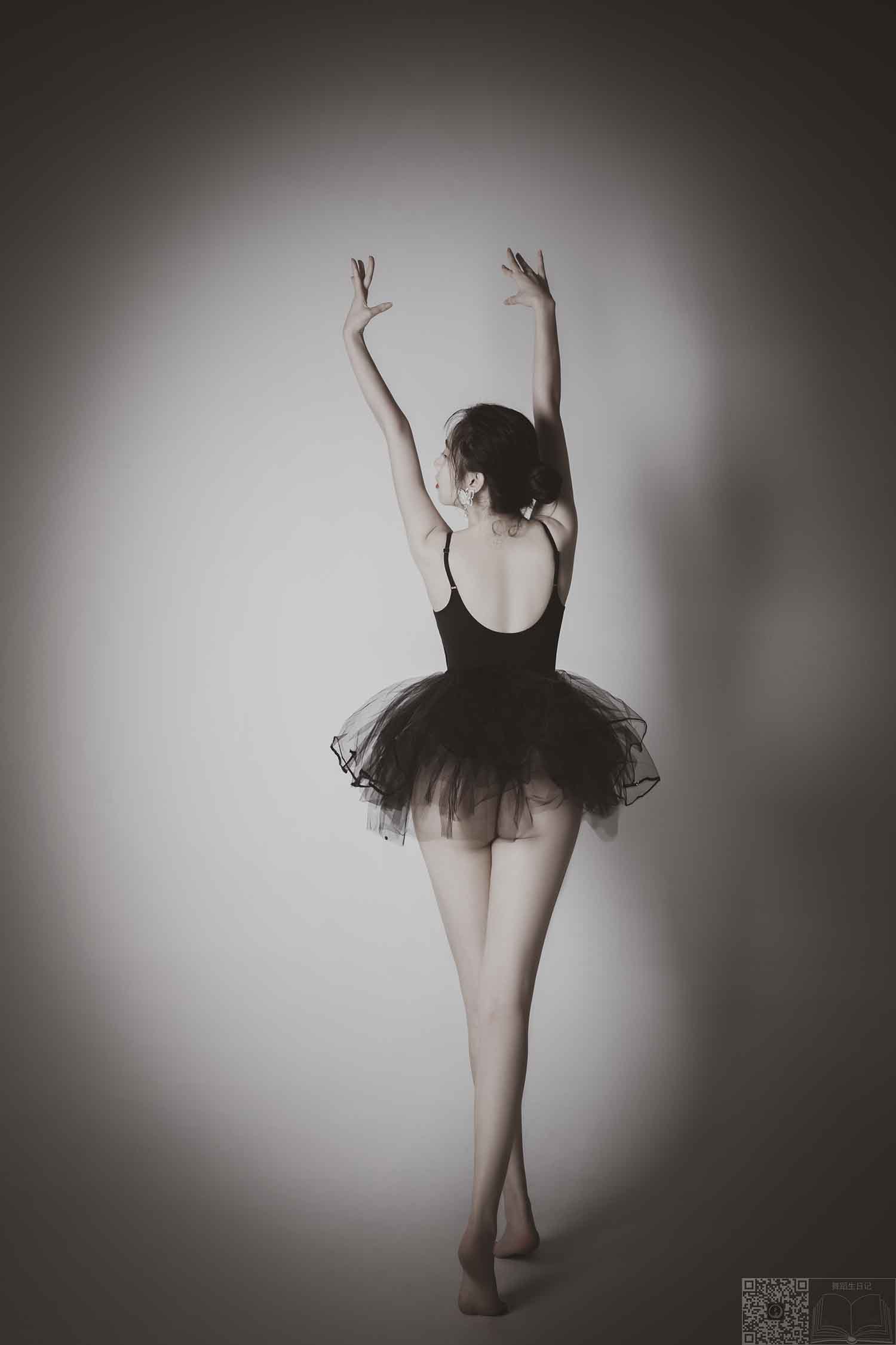 [舞蹈生日记][GALLI嘉丽]019-唐可[28P／209MB][百度网盘下载]