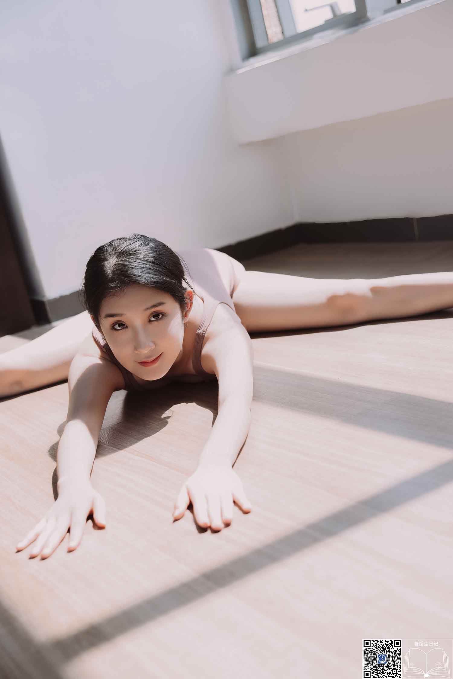 [舞蹈生日记][GALLI嘉丽]046-珊珊[40P／295MB][百度网盘下载]