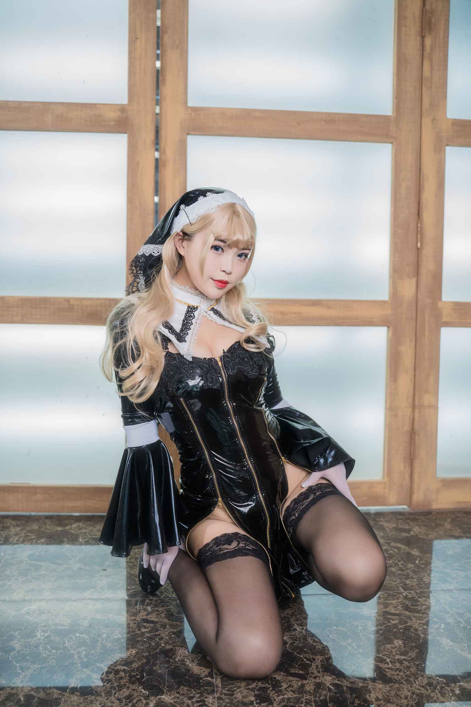 [积分兑换] 白烨 - Vol.016 修女[108P+23gif] [美女写真]