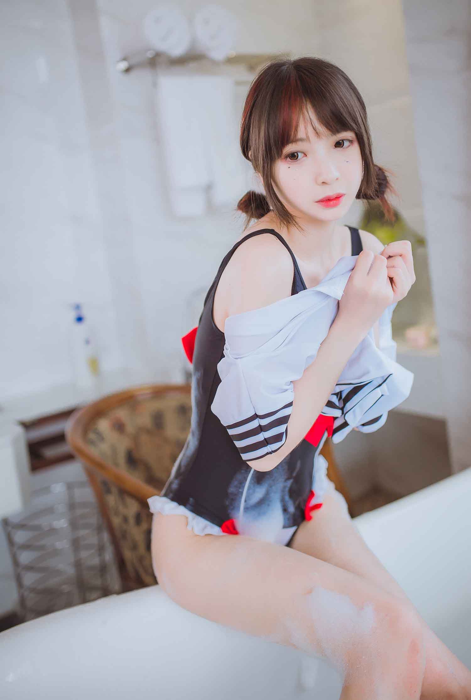 [积分购买] 疯猫ss NO.052 死库水[33P-218MB] [百度网盘]