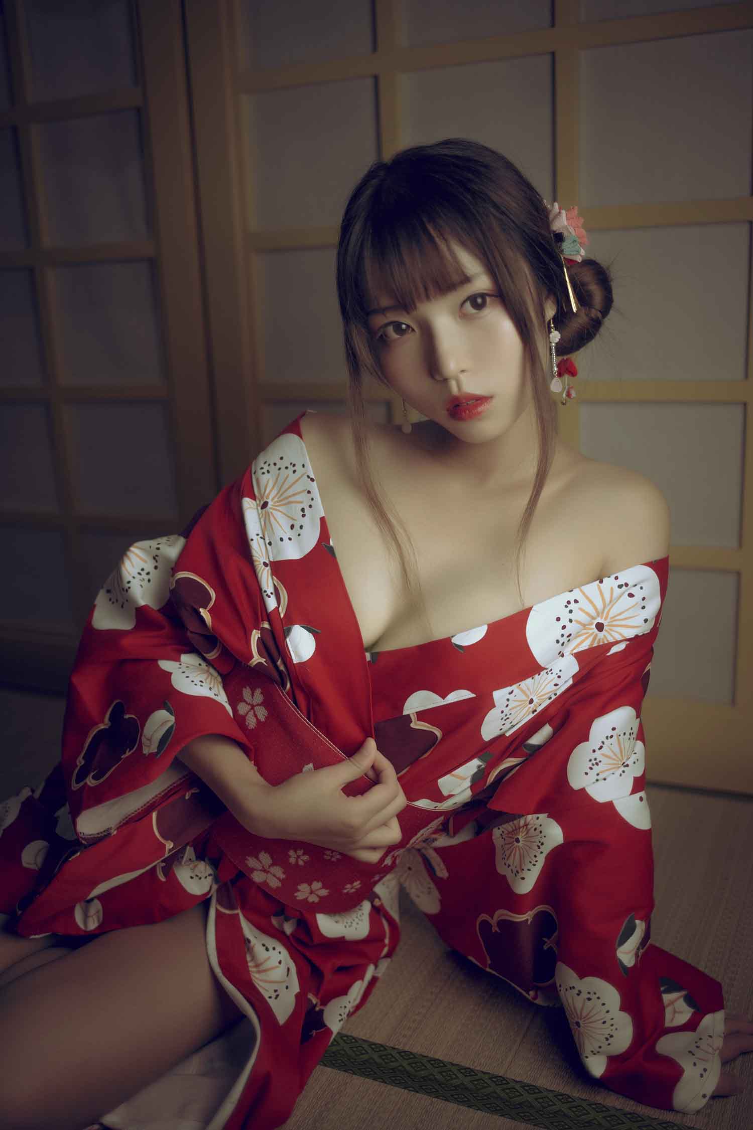 [积分兑换] 白易子 NO.11 和服 [31P-95MB] [美女写真]