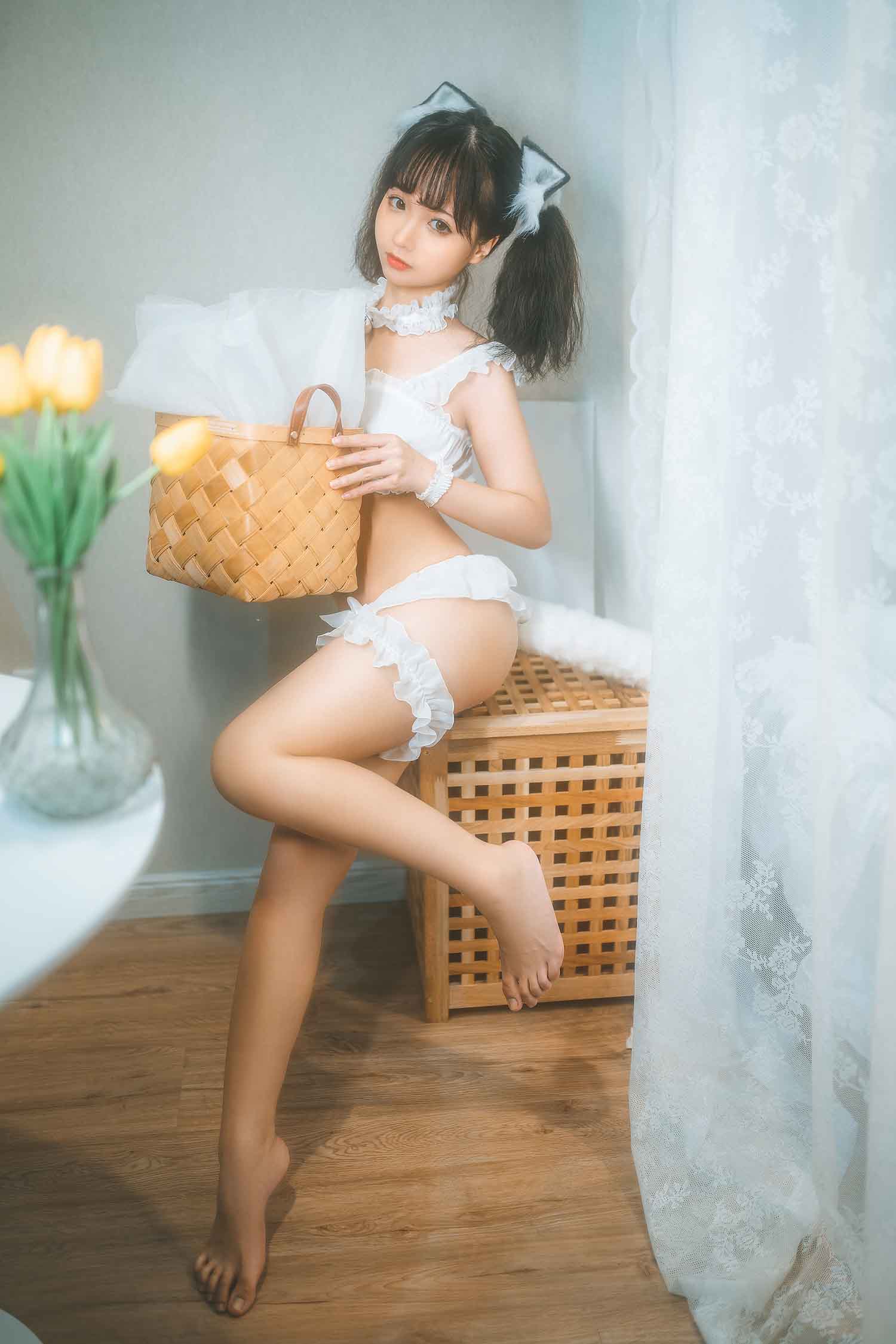 [免费试看] 蠢沫沫 NO.031 私房 [84P-861MB] [百度网盘]