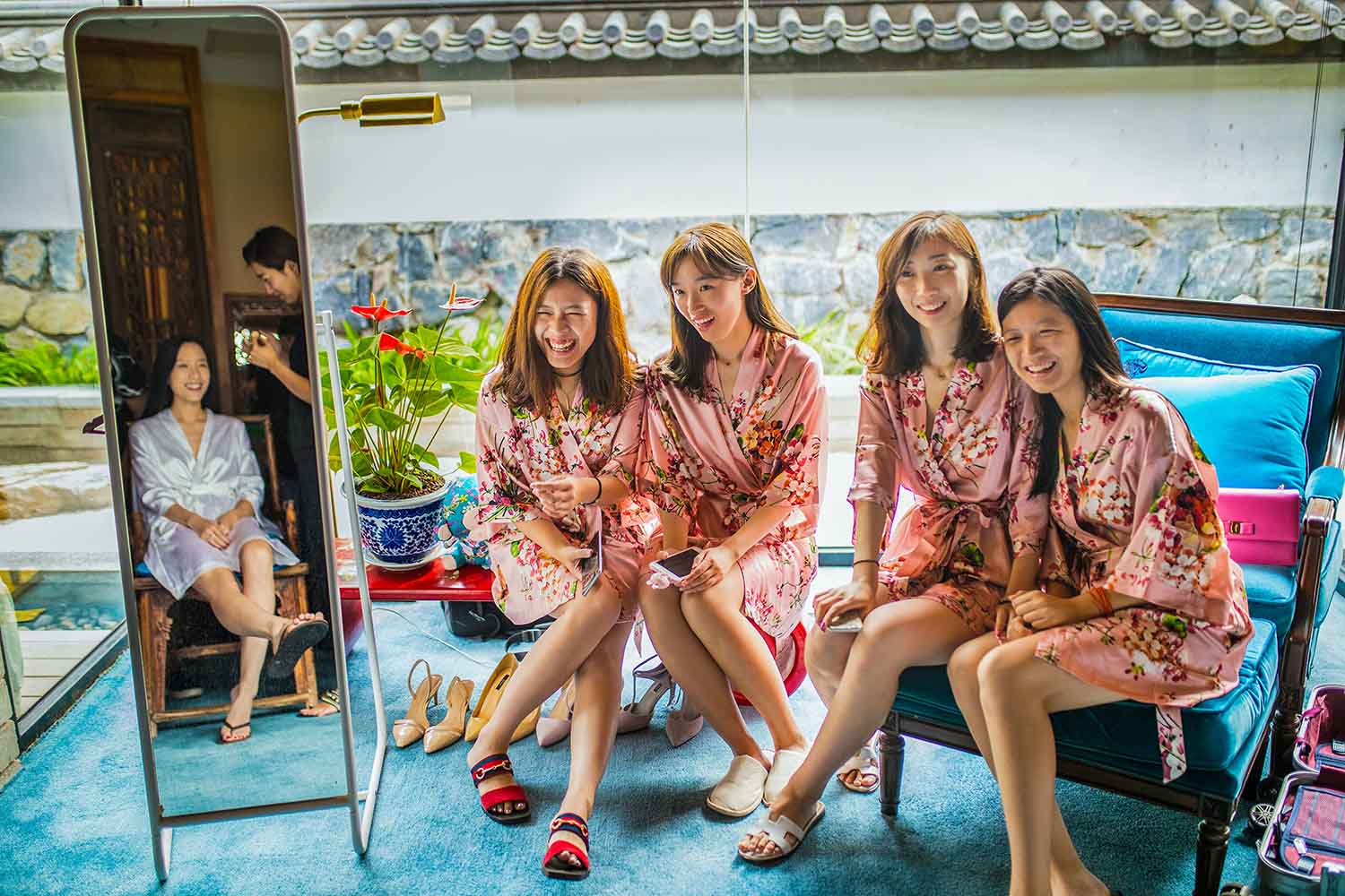 [素人新娘] 身材高挑的瓜子脸美女新娘的婚礼现场实拍写真 H209