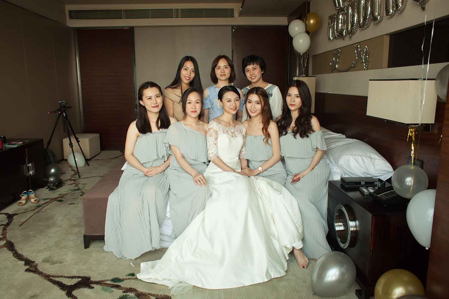 [素人新娘] 后背很性感的气质美女新娘婚礼现场实拍写真 H255