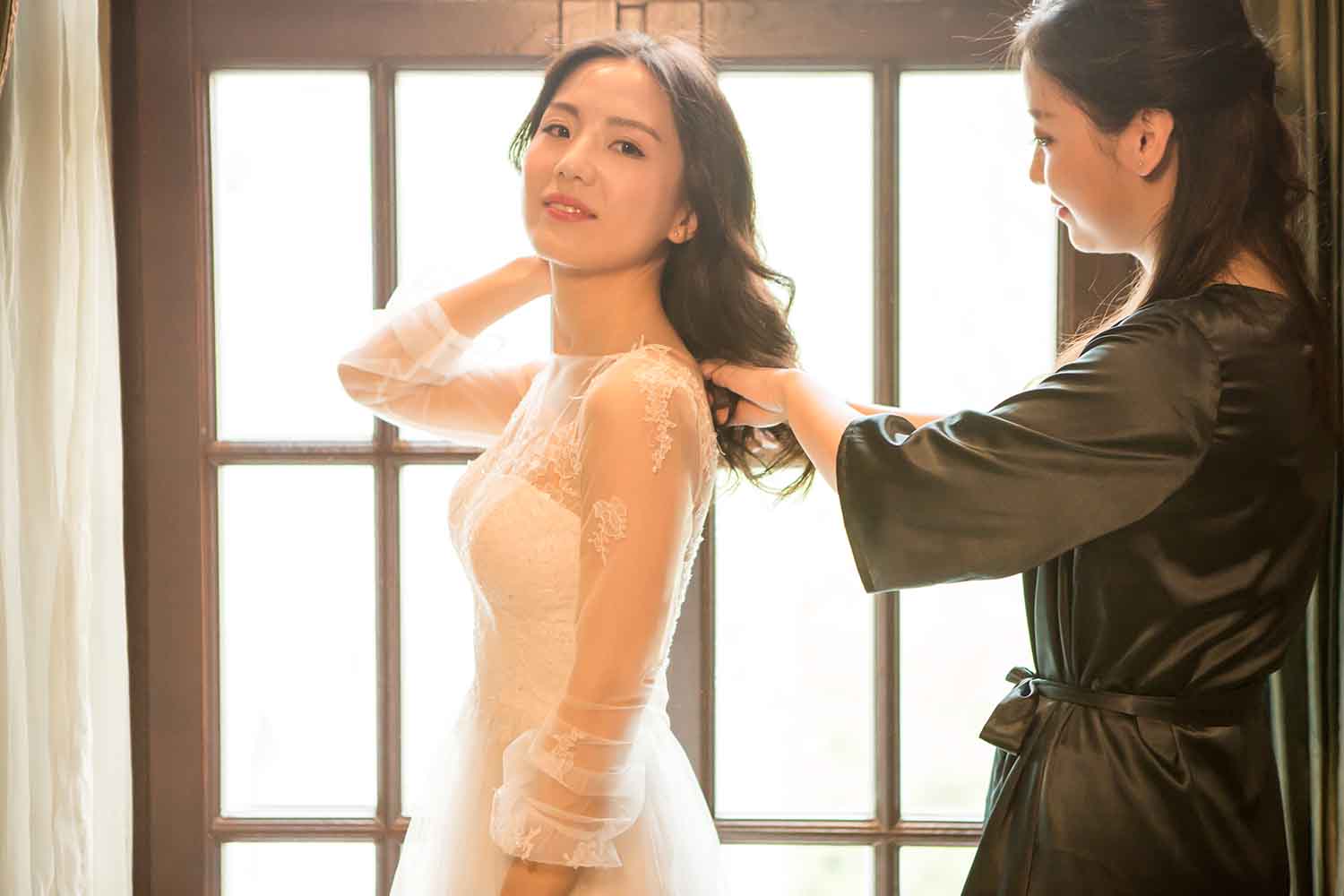 [素人新娘] 小家碧玉型美女新娘婚礼现场实拍写真 H316