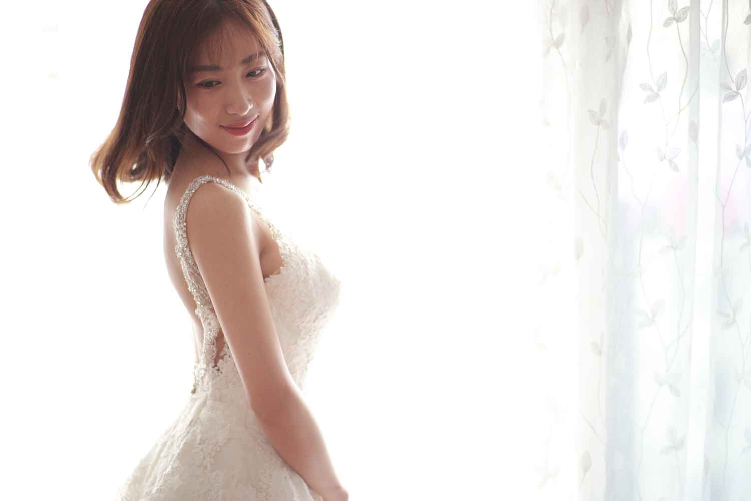 [素人新娘] 婚纱礼服似乎有点大的新娘婚礼现场实拍写真 H319