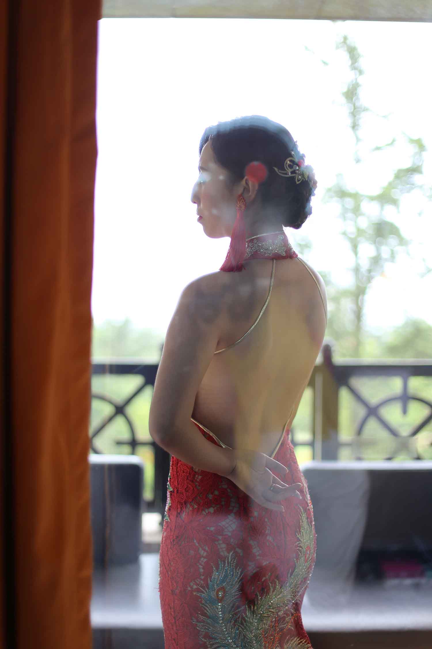 [素人新娘] 拥有豪华伴娘团的气质女王新娘婚礼现场实拍写真 H224