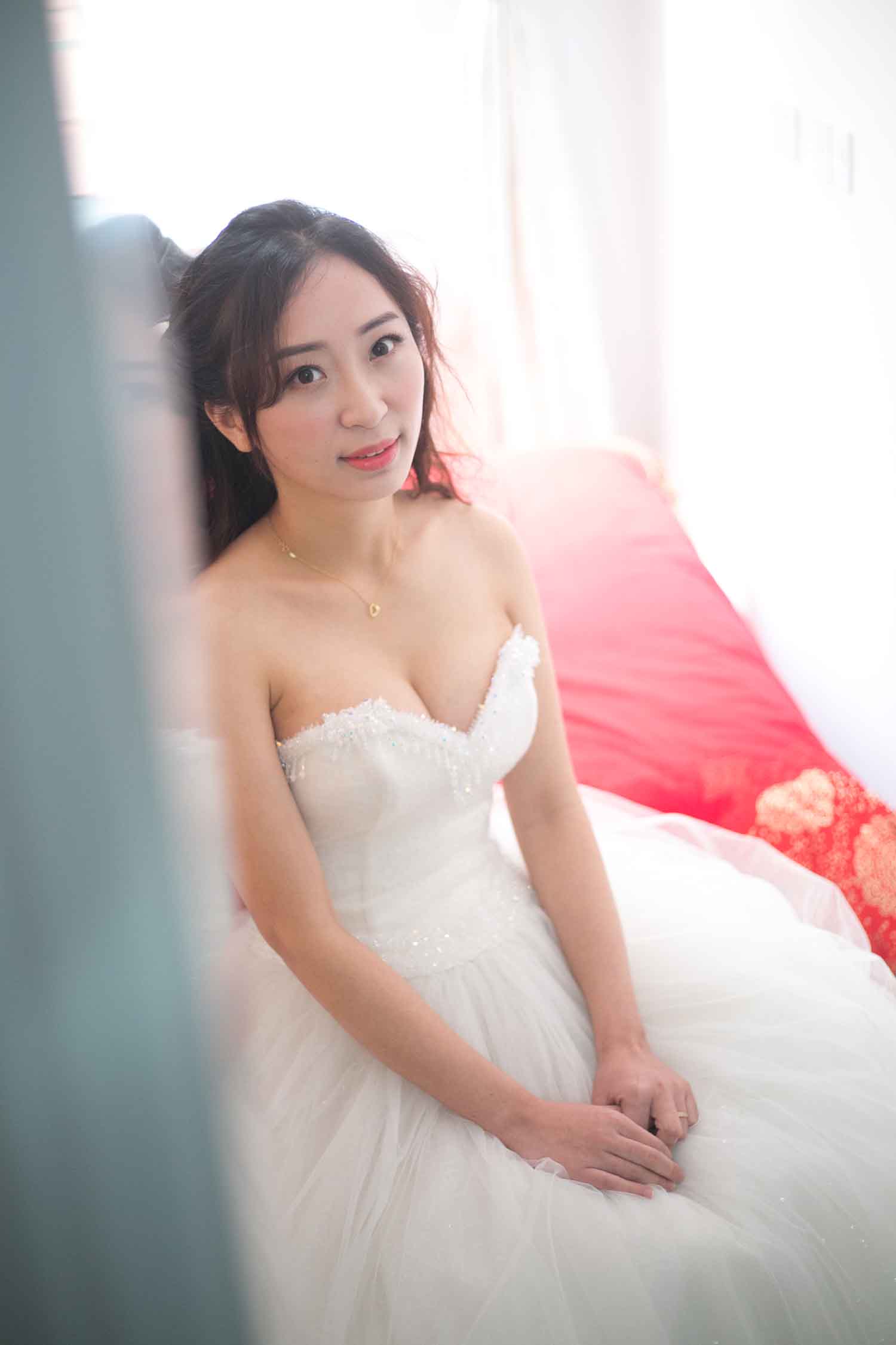 [素人新娘] 身材太诱人的可爱美女新娘婚礼现场实拍写真 H314