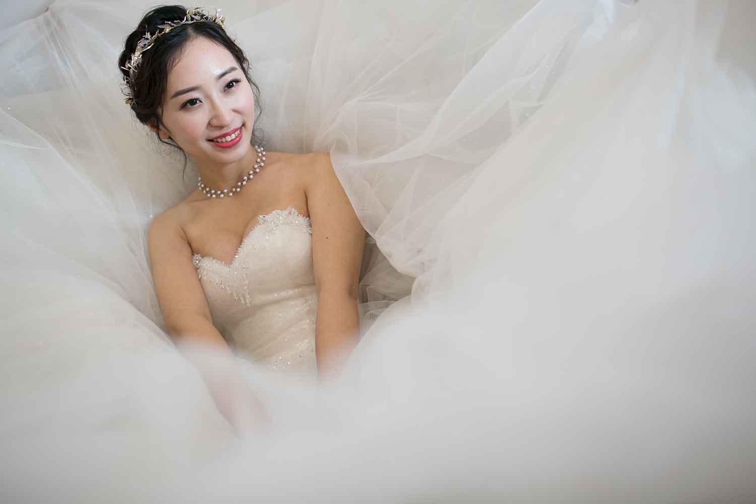 [素人新娘] 身材太诱人的可爱美女新娘婚礼现场实拍写真 H314