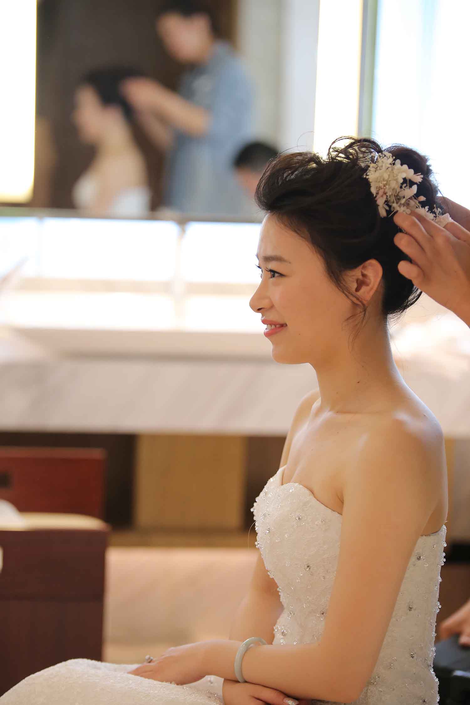 [素人新娘] 气质少妇浴室裸体诱惑新娘婚礼现场实拍写真 H223