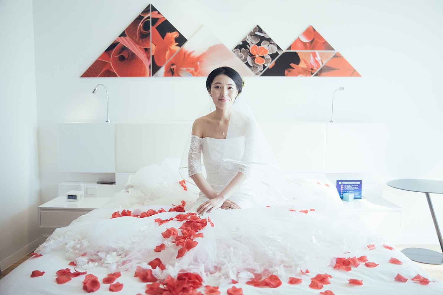 [素人新娘] 穿着真空透视内裤的高个子新娘婚礼现场实拍写真 H238