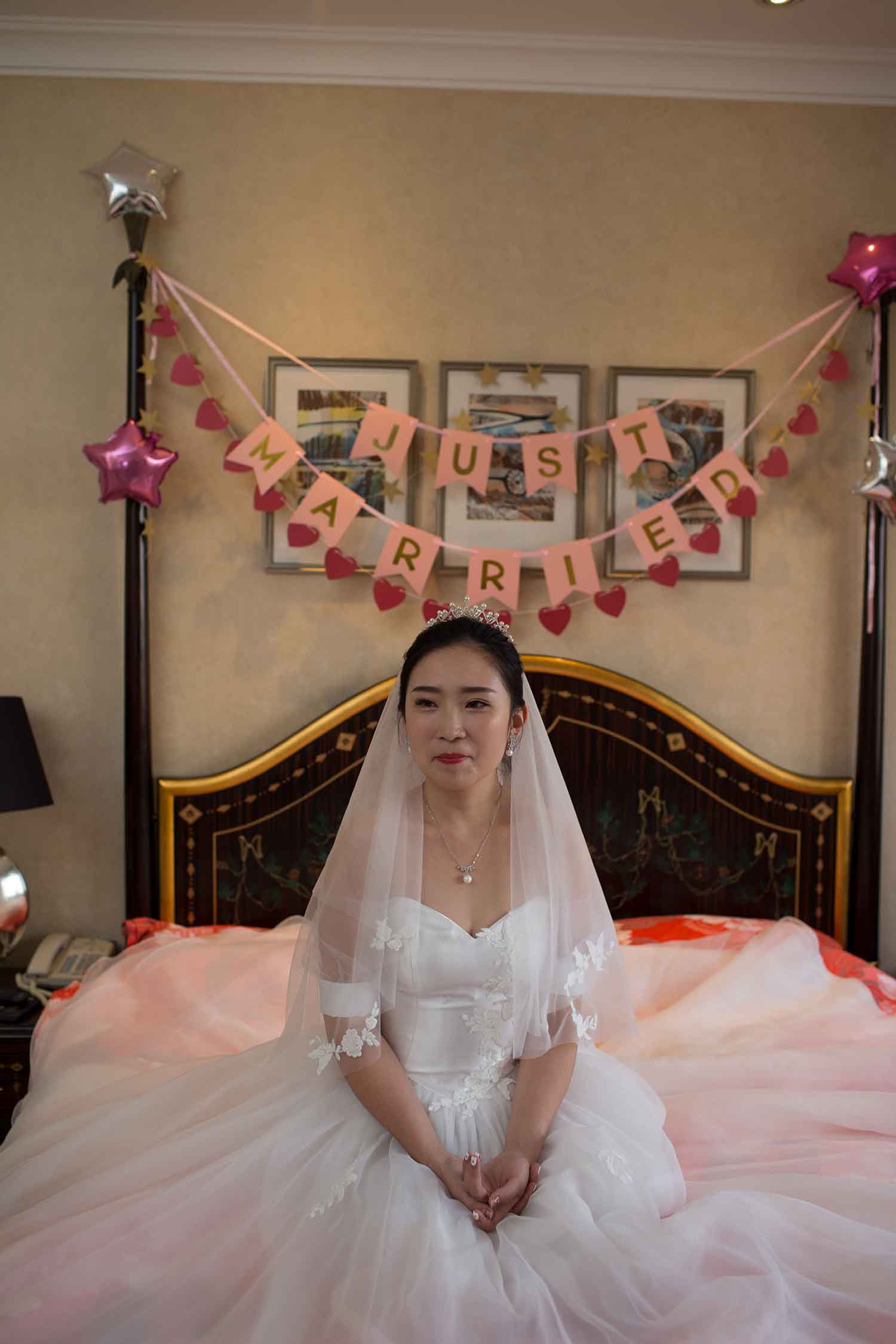 [素人新娘] 有气质的娇小美女新娘婚礼现场实拍写真 H252