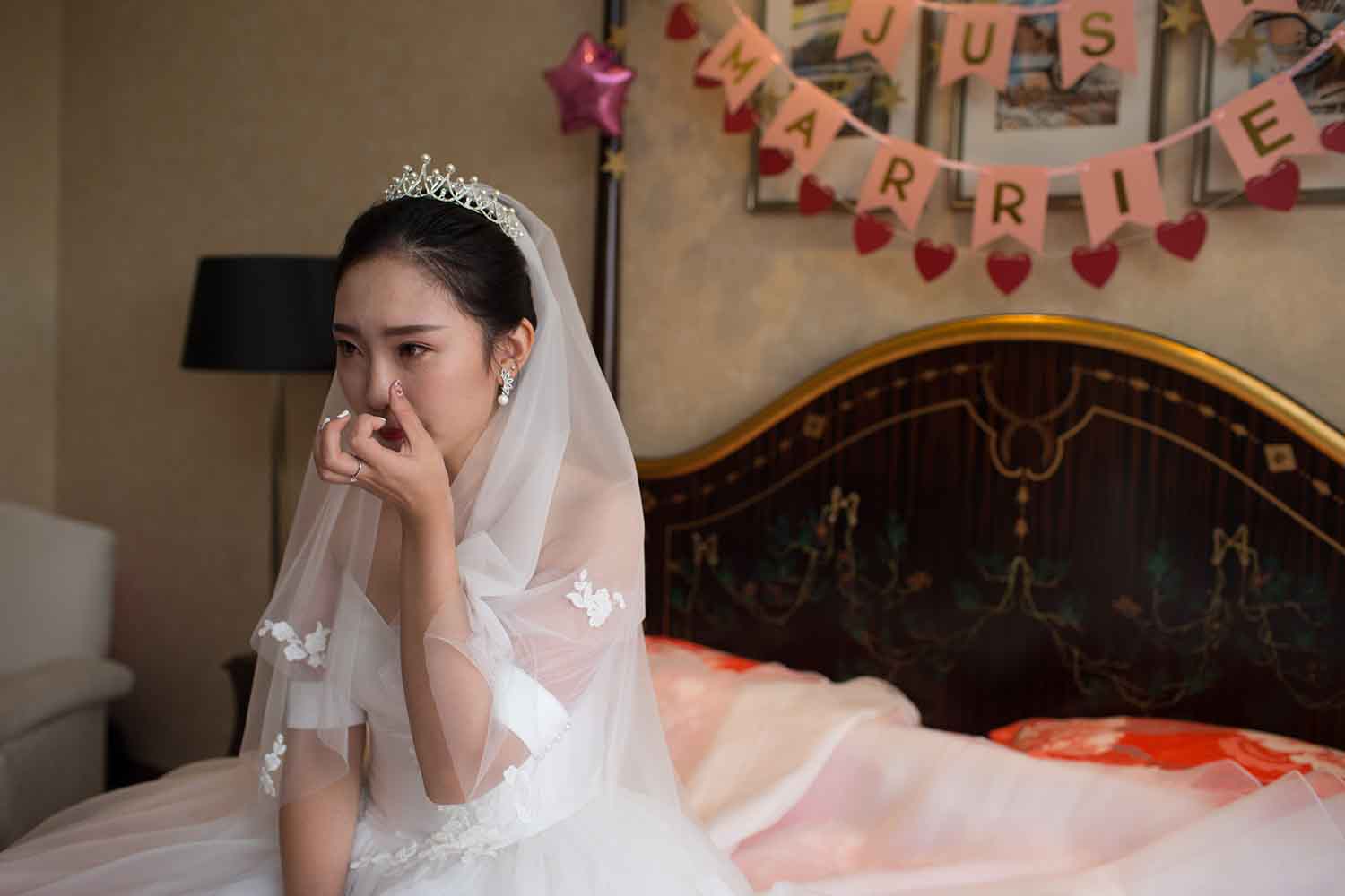 [素人新娘] 有气质的娇小美女新娘婚礼现场实拍写真 H252