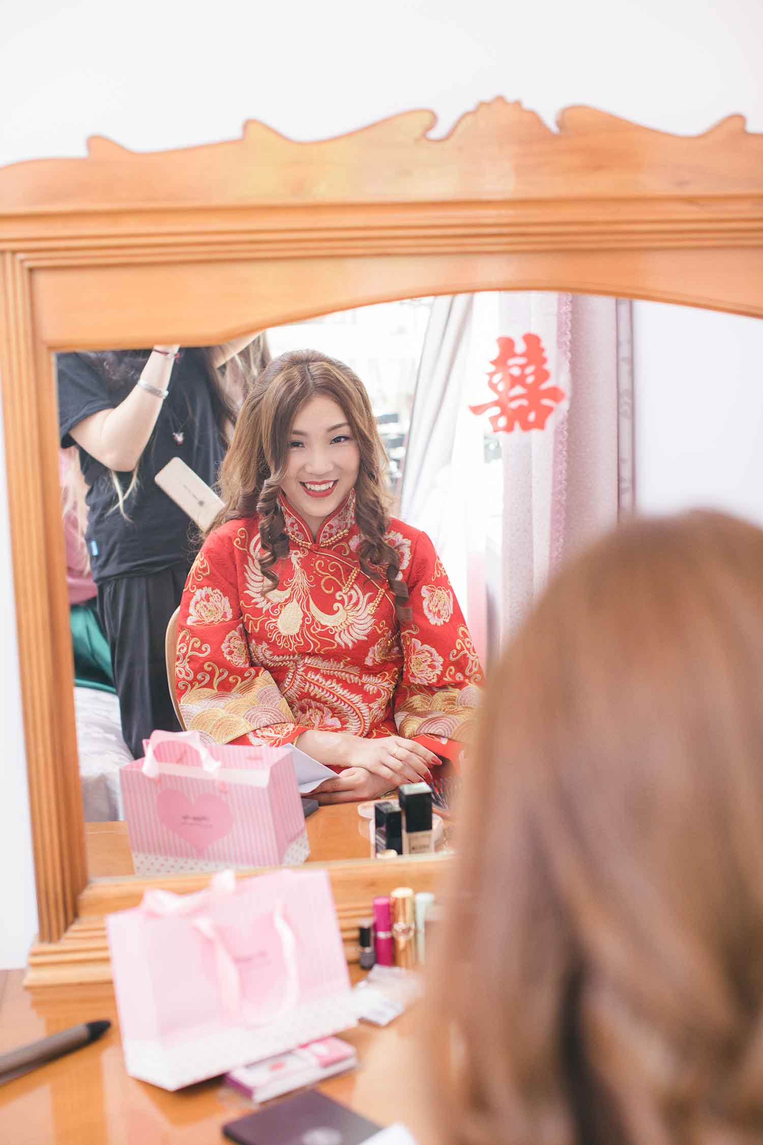 [素人新娘] 有着性感屁股和迷人双眼的新娘婚礼现场实拍写真 H232