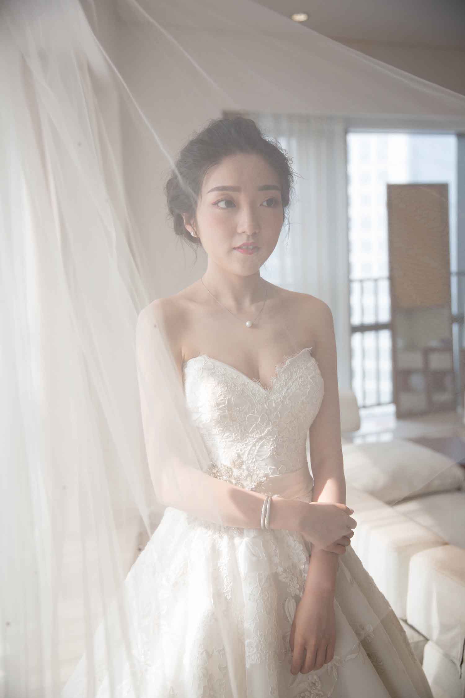 [素人新娘] 甜美可爱的鹅蛋脸美女新娘的婚礼现场实拍写真 H207