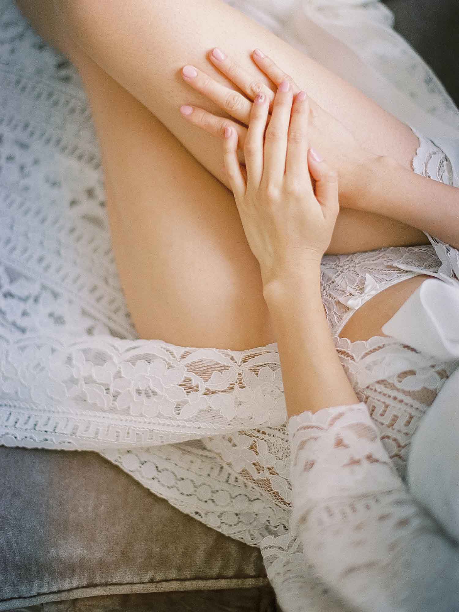 [素人新娘] 脚很性感的大长腿新娘婚礼现场实拍写真 H360