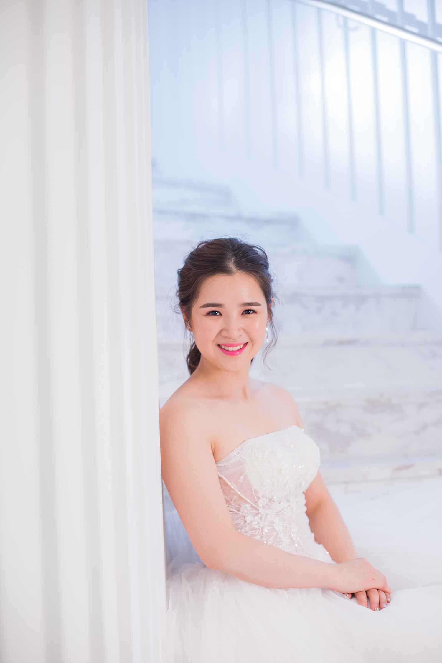 [素人新娘] 皮肤雪白的丰满可爱新娘婚礼现场实拍写真 H349