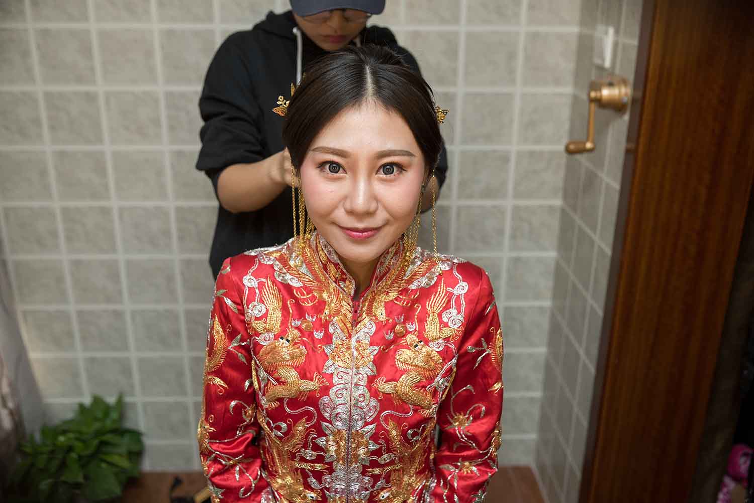 [素人新娘] 成熟迷人的贵妇气质新娘婚礼现场实拍写真 H346
