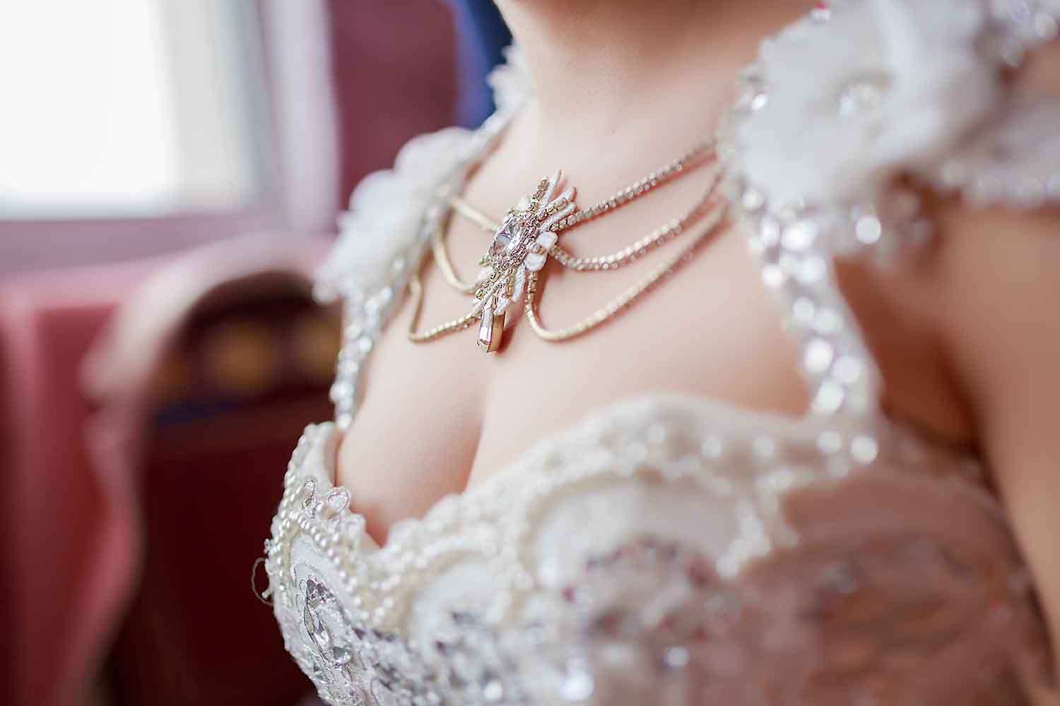 [素人新娘] 又大又翘长得还很水灵的新娘婚礼现场实拍写真 H343